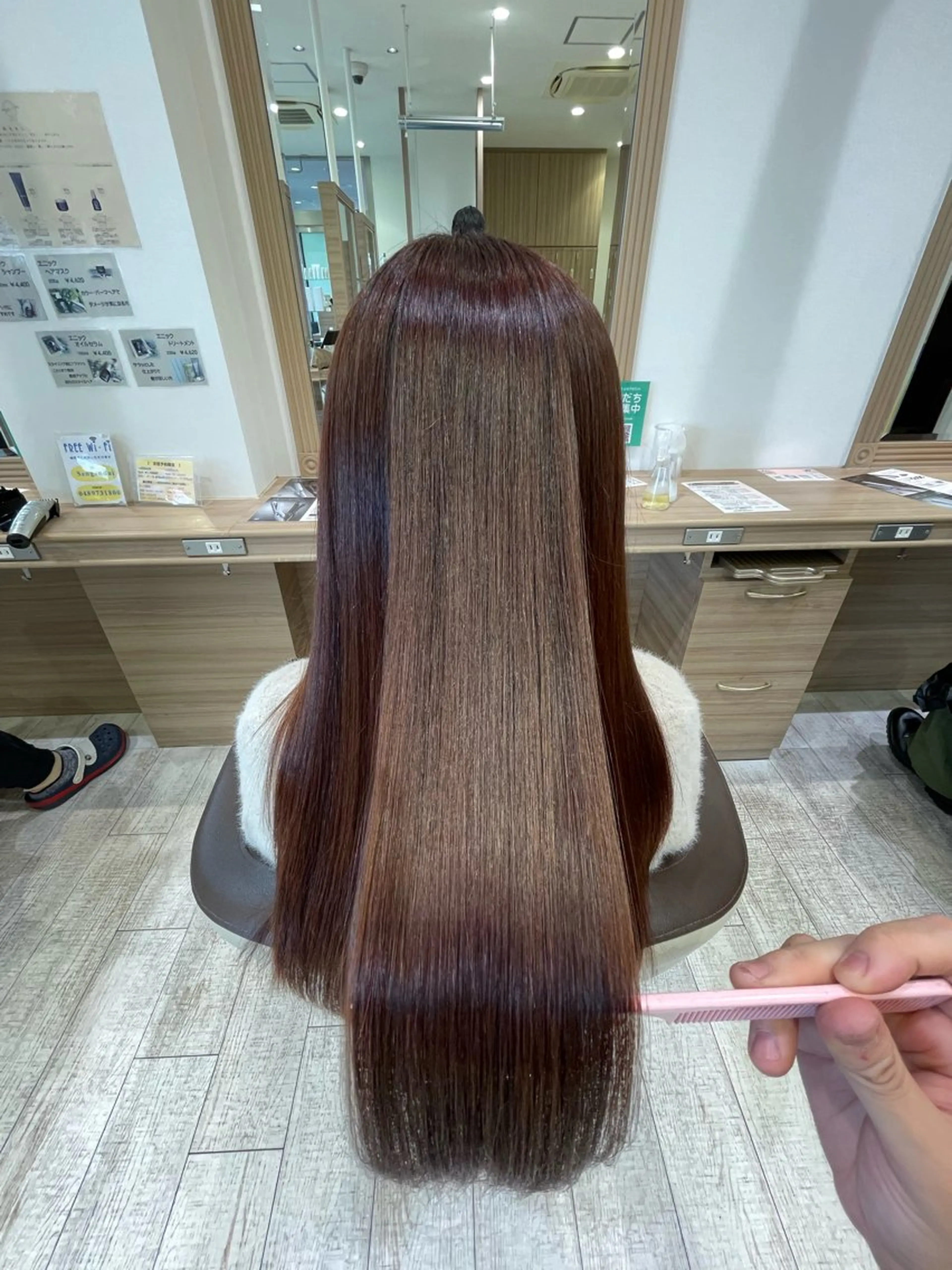 ロング カラー ブラウンカラー ピンクカラー ピンクブラウン 髪質改善 トリートメント カット ヘアカラー トリートメント 加藤 未歩のヘアスタイル