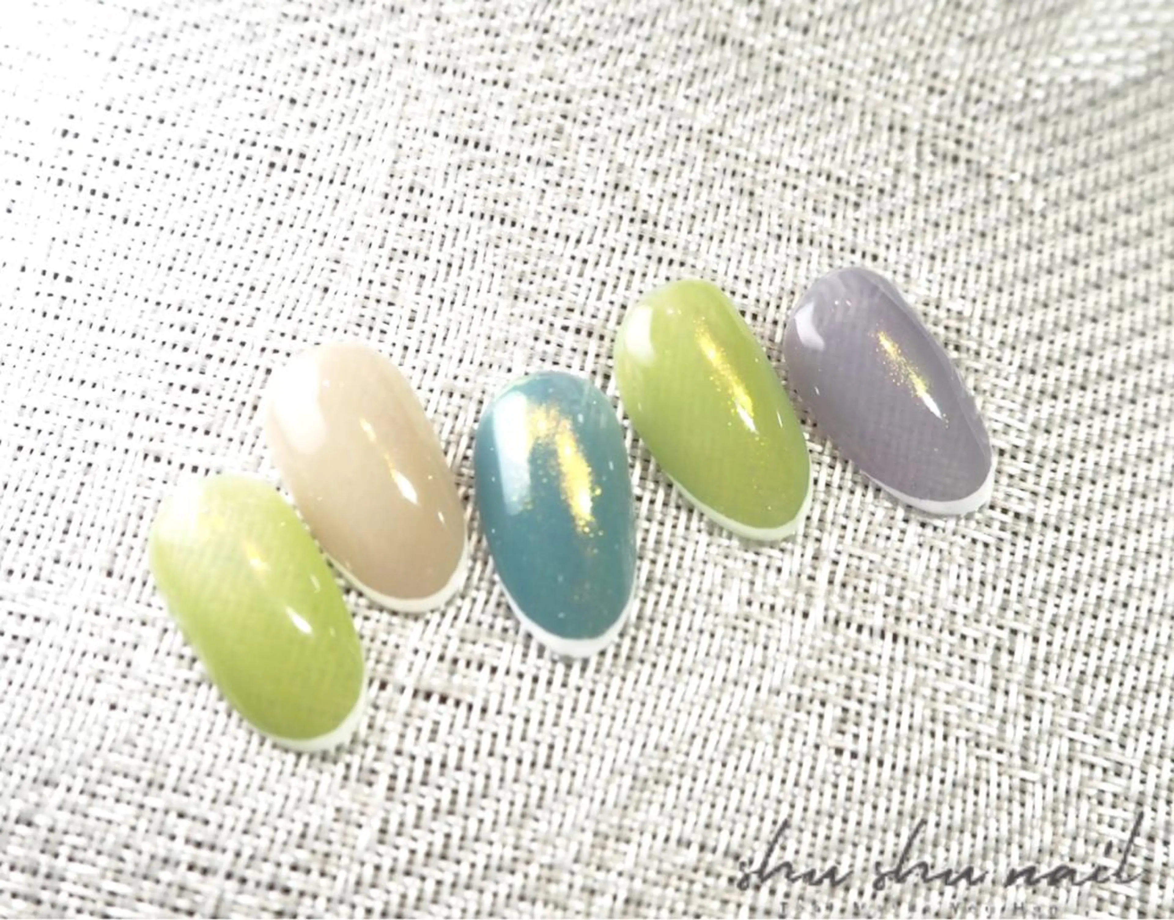 ネイル グリーン 春ネイル 和田 周子のネイルデザイン