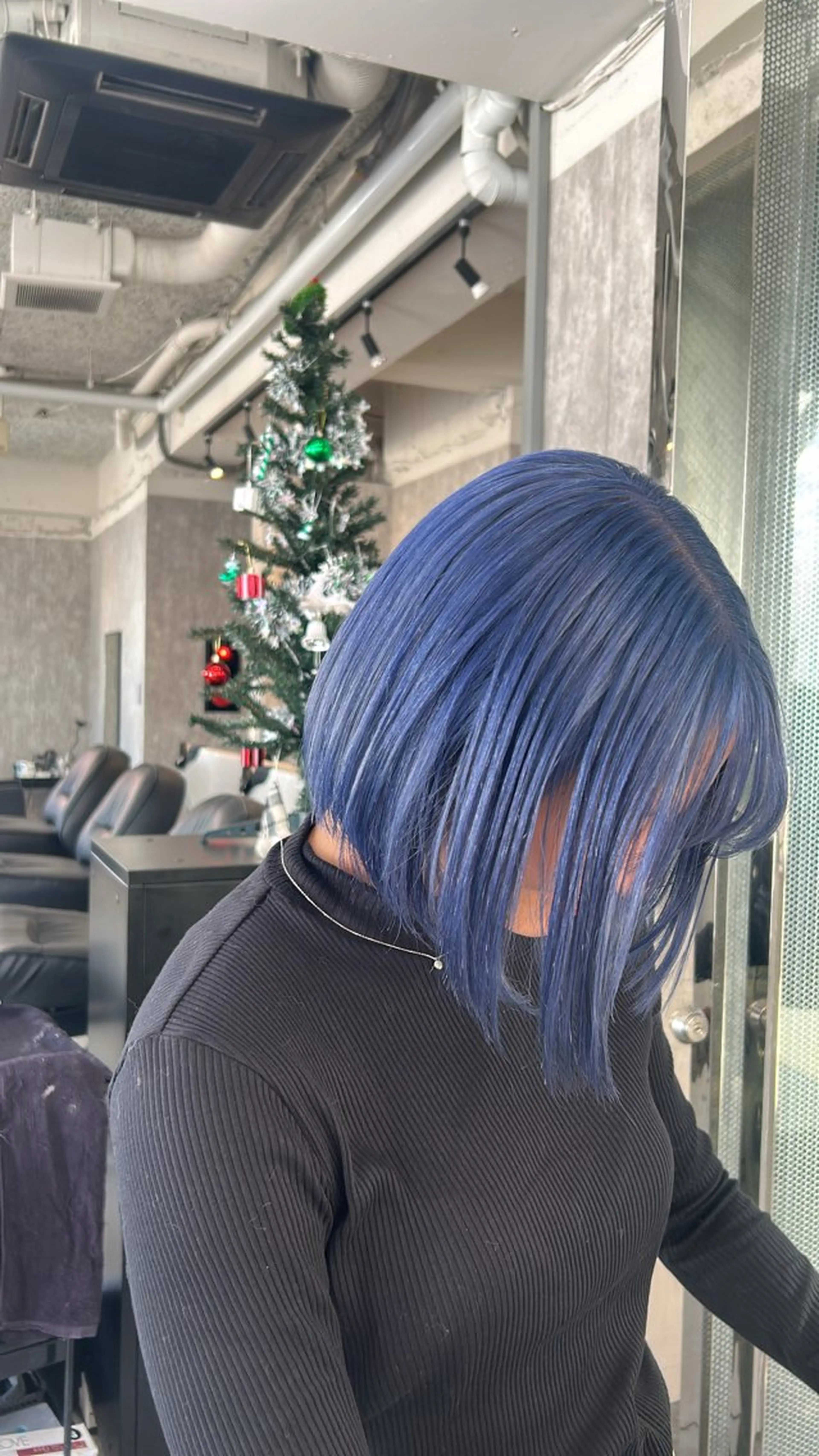 ショート カラー ハイトーンカラー ボブ TIDEHAIR SHOBUのヘアスタイル