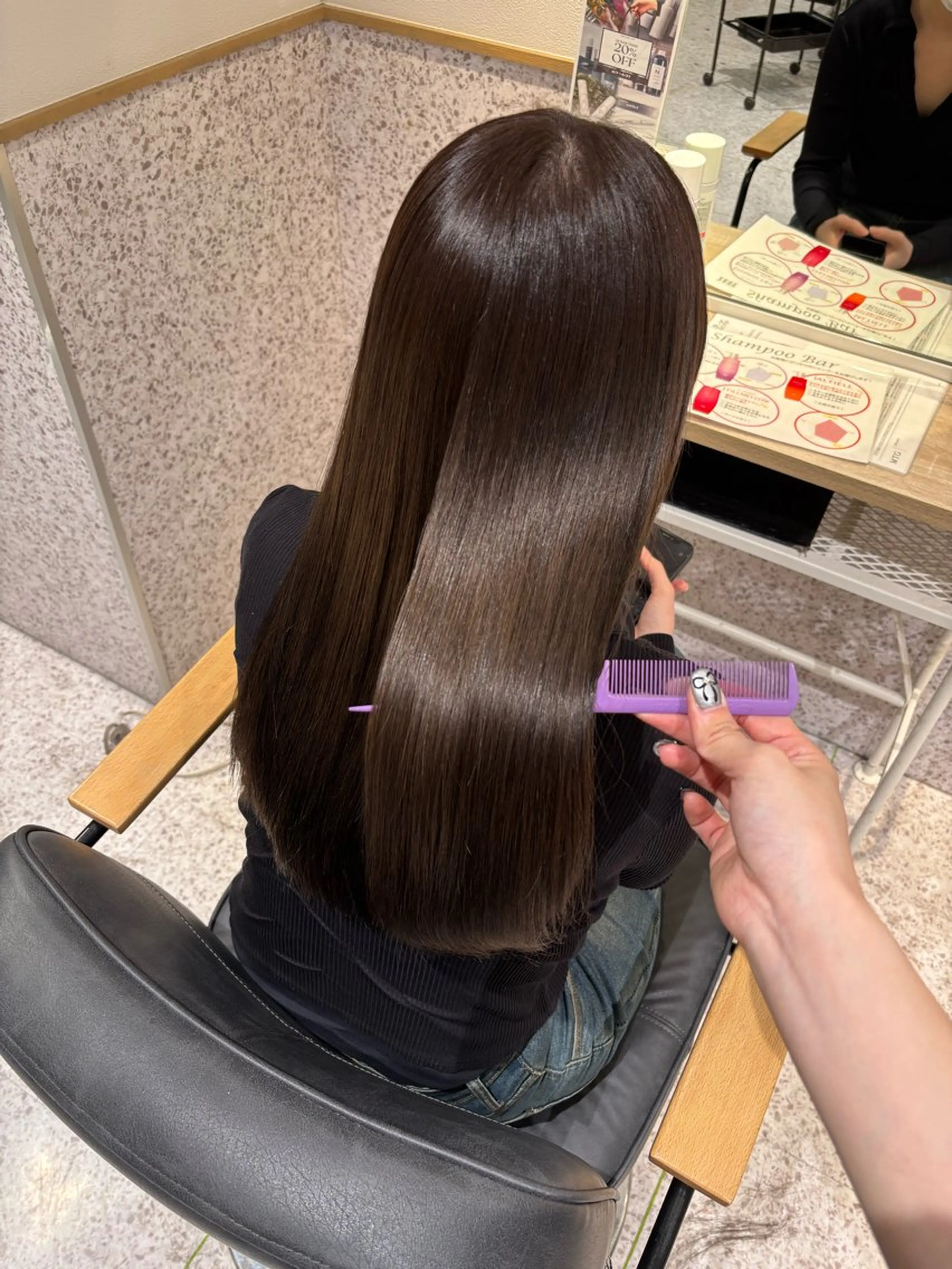 ロング カラー ベージュカラー ブリーチ ブラウンカラー ブラウンベージュ ダブルカラー ヘアカラー トリートメント 暖色カラー/ パリジェンヌ💟みくのヘアスタイル