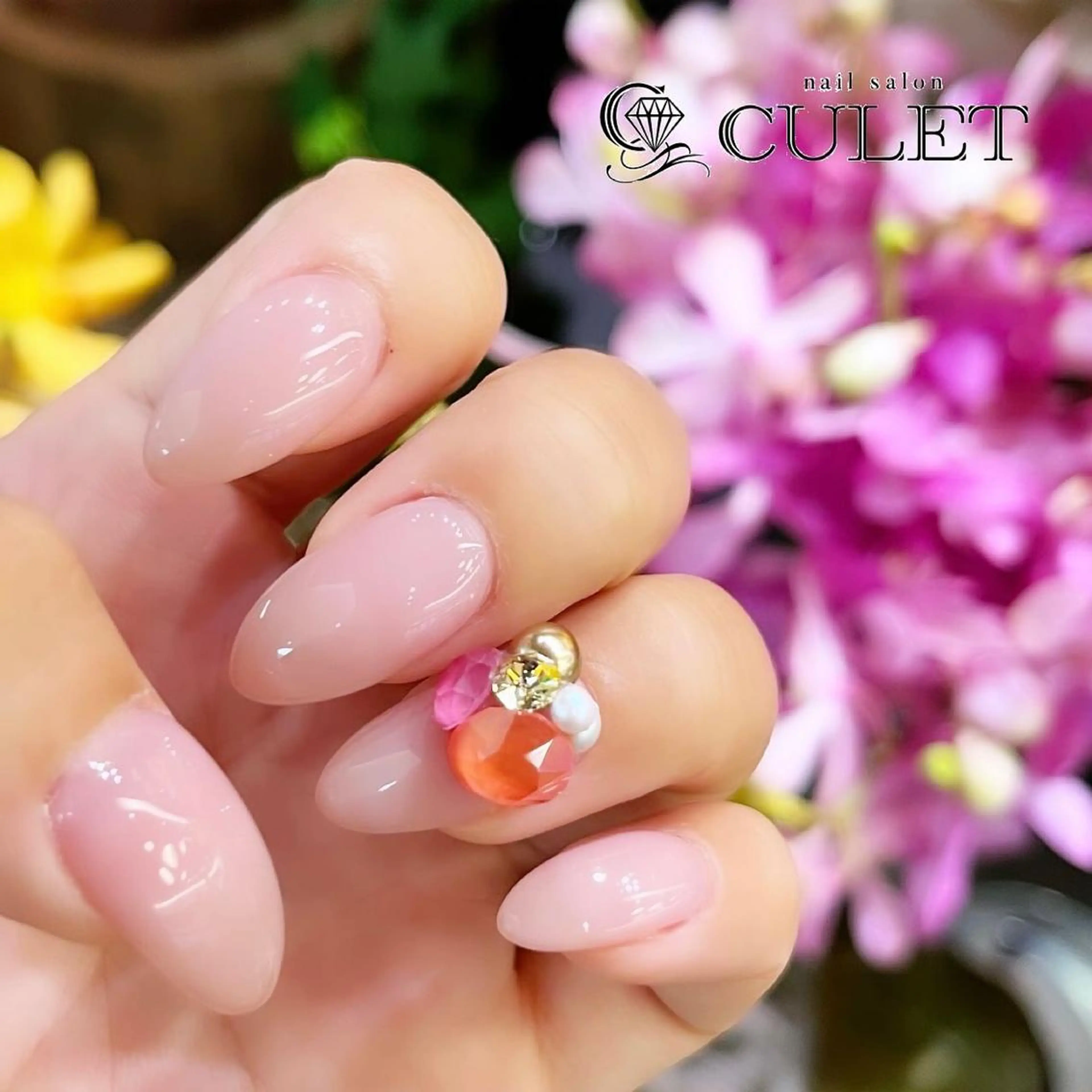 ネイル CULET MOEのネイルデザイン