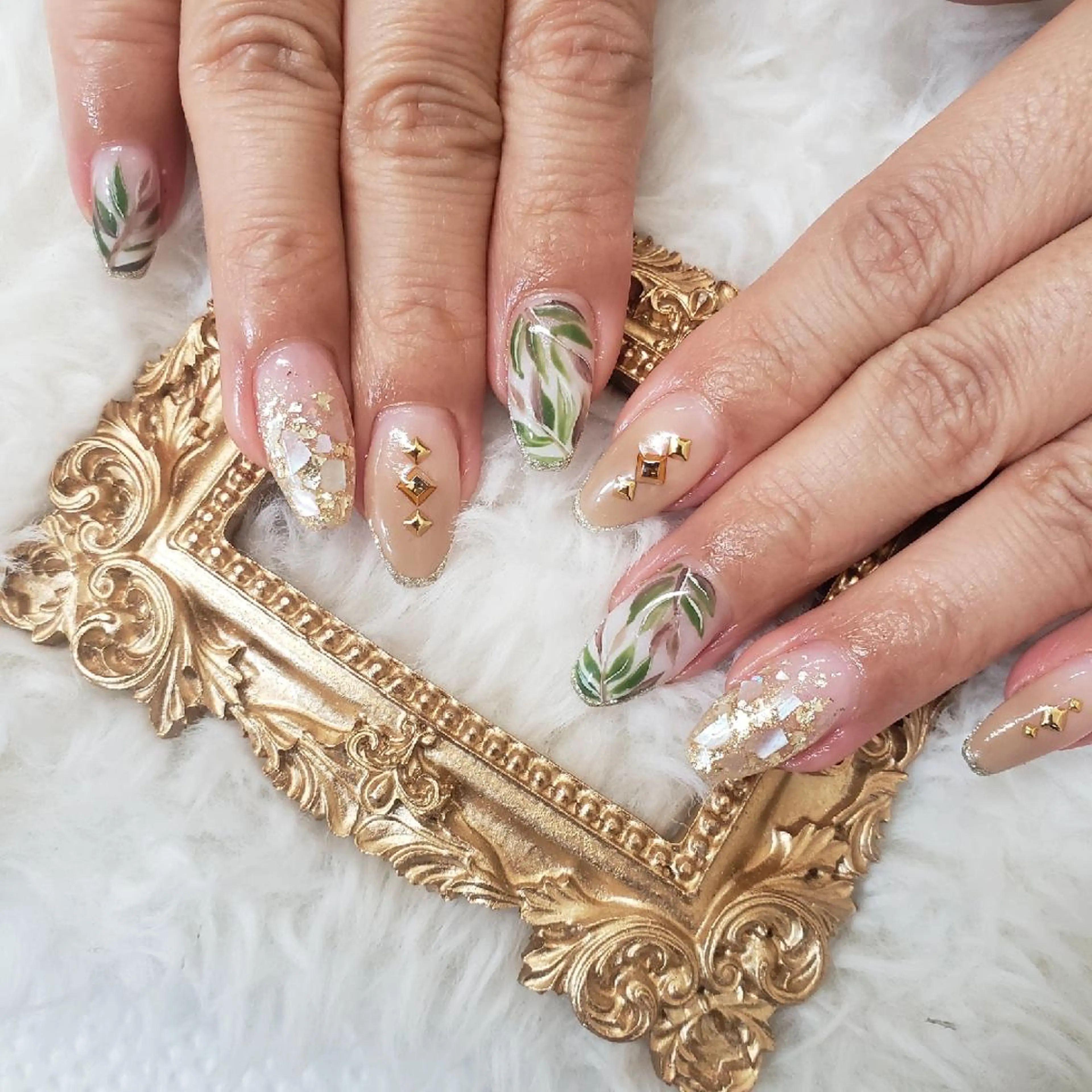 ネイル 花田 茜のネイルデザイン