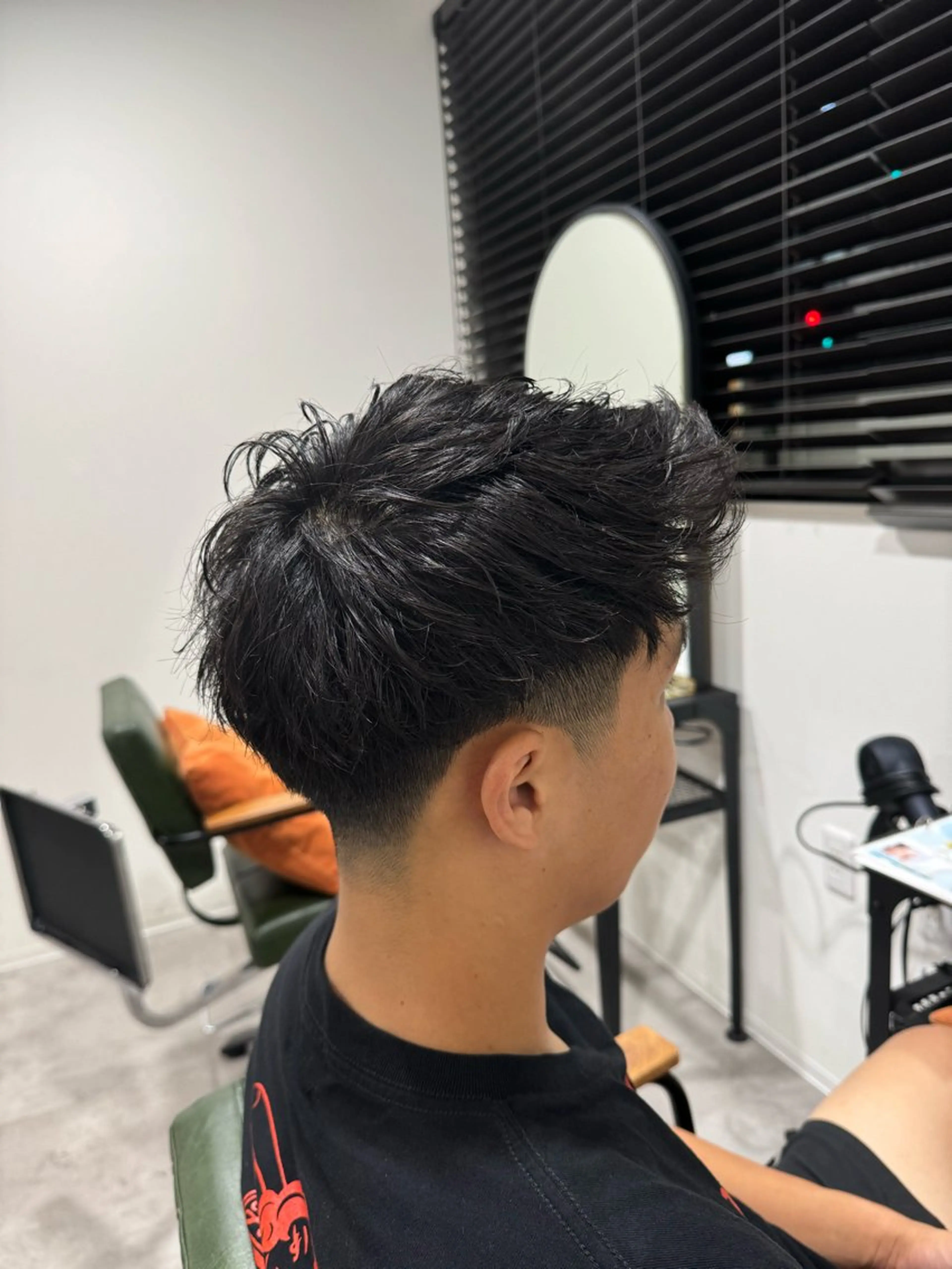 メンズ カット 平尾/艶カラー/ アッシュ系/中川誠大のヘアスタイル