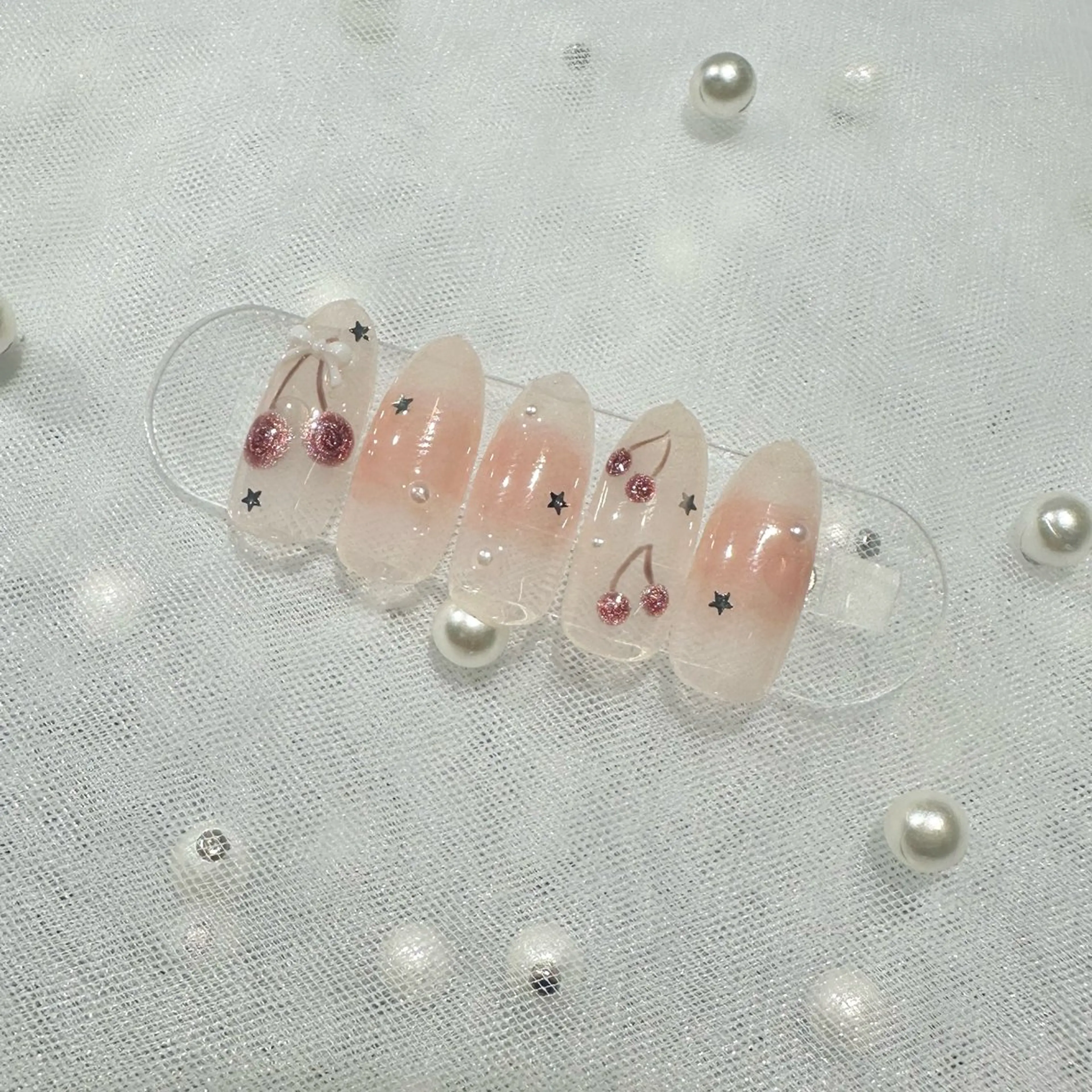 ネイル 春ネイル ハンドネイル nami🐰🎀 堺筋本町ネイルサロンのネイルデザイン