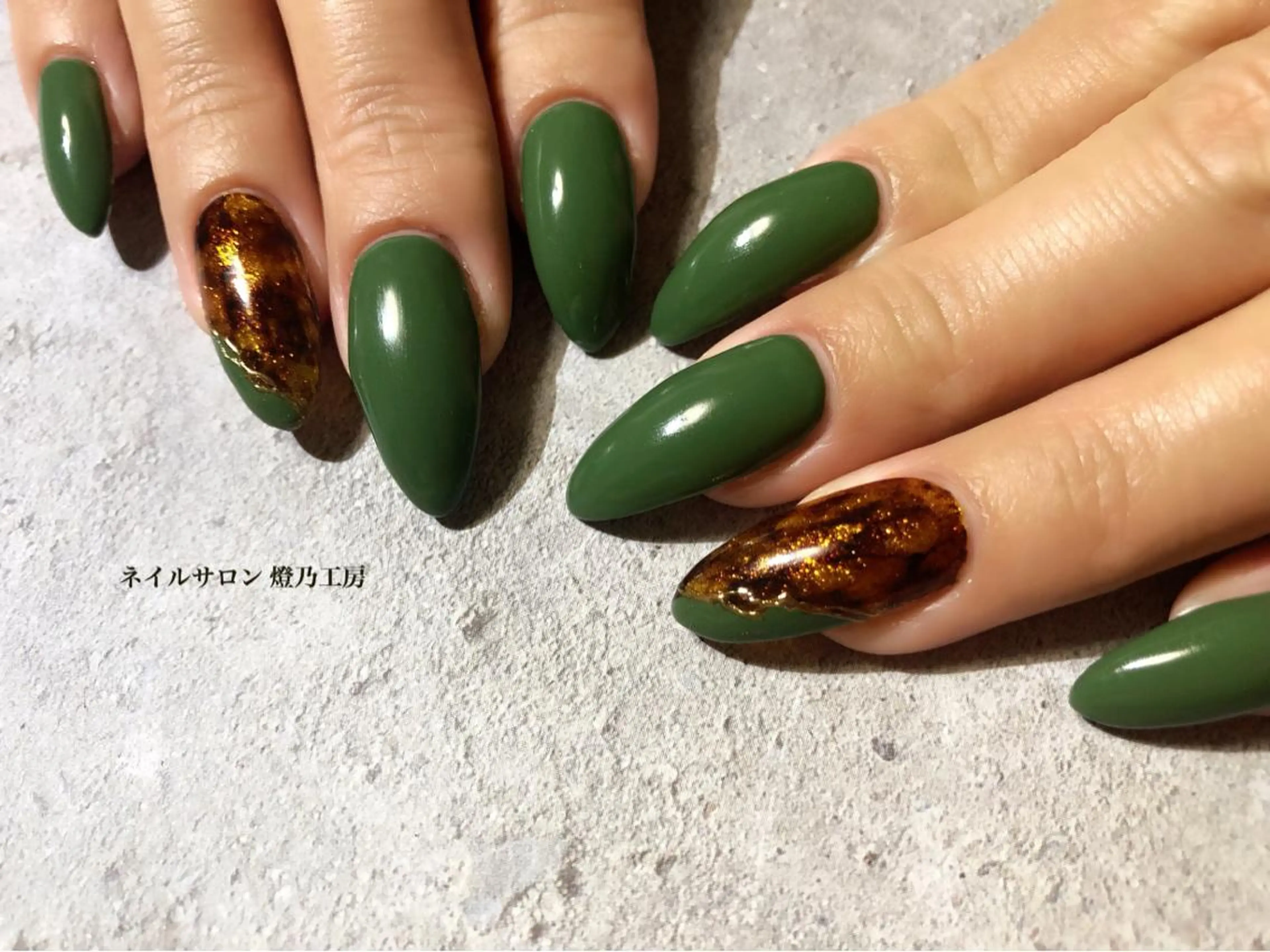 ネイル 伊藤 美里のネイルデザイン