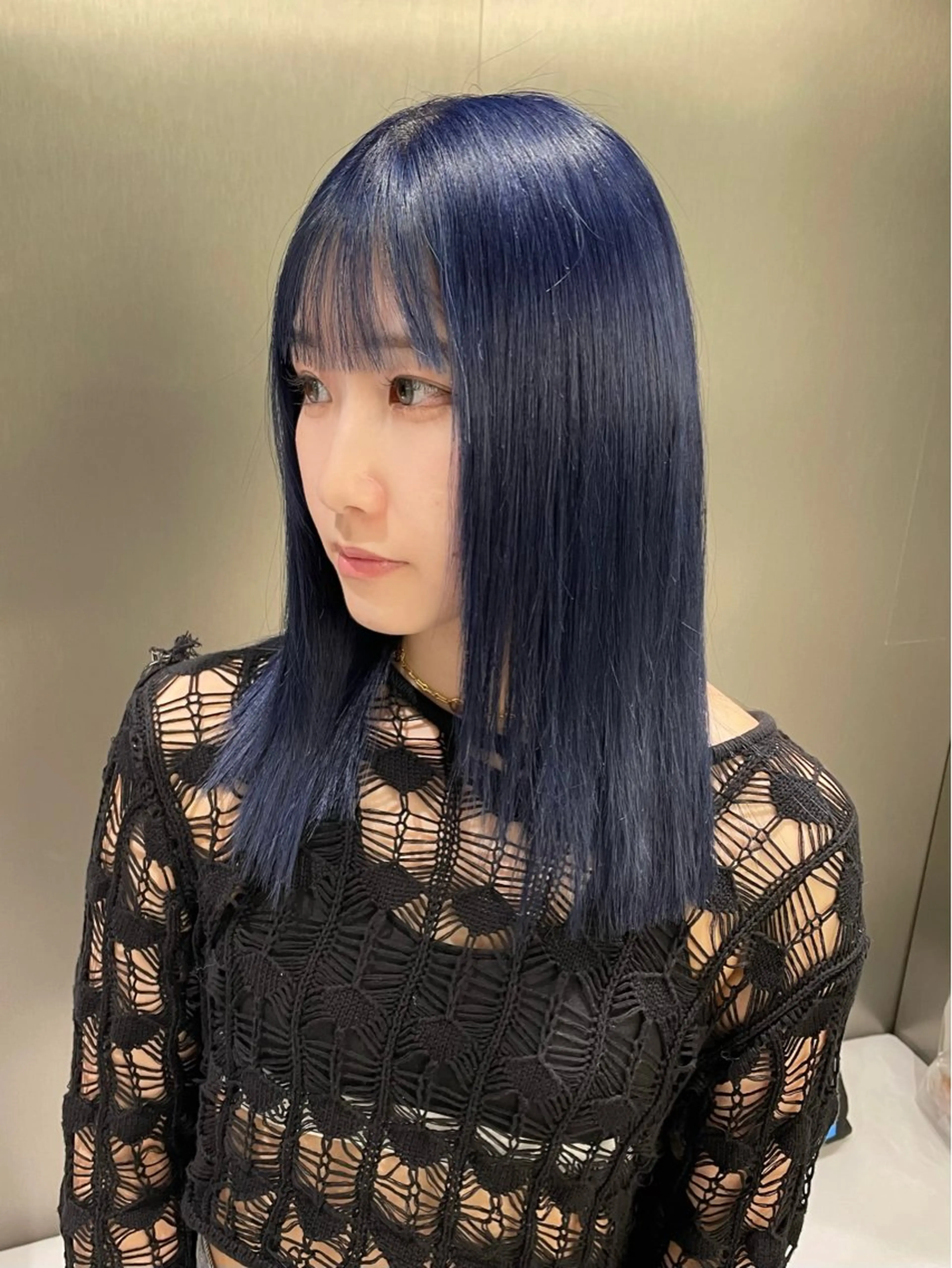 ミディアム カラー ブルーカラー ブルーラベンダー ラベンダーカラー シルバー 大阪ハイトーン /MYUUのヘアスタイル