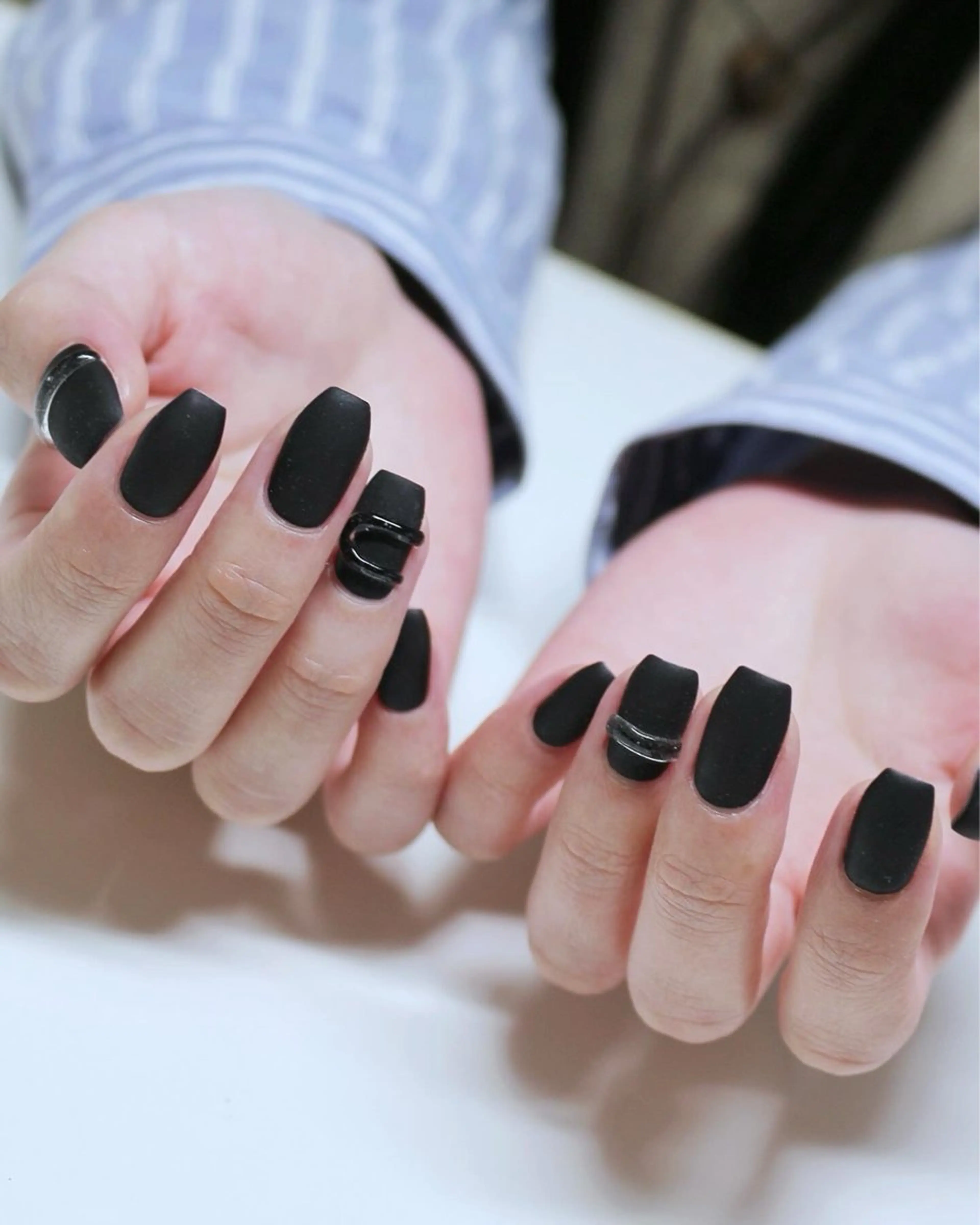 ネイル マットネイル シンプルネイル ハンドネイル Baku Nailsのネイルデザイン