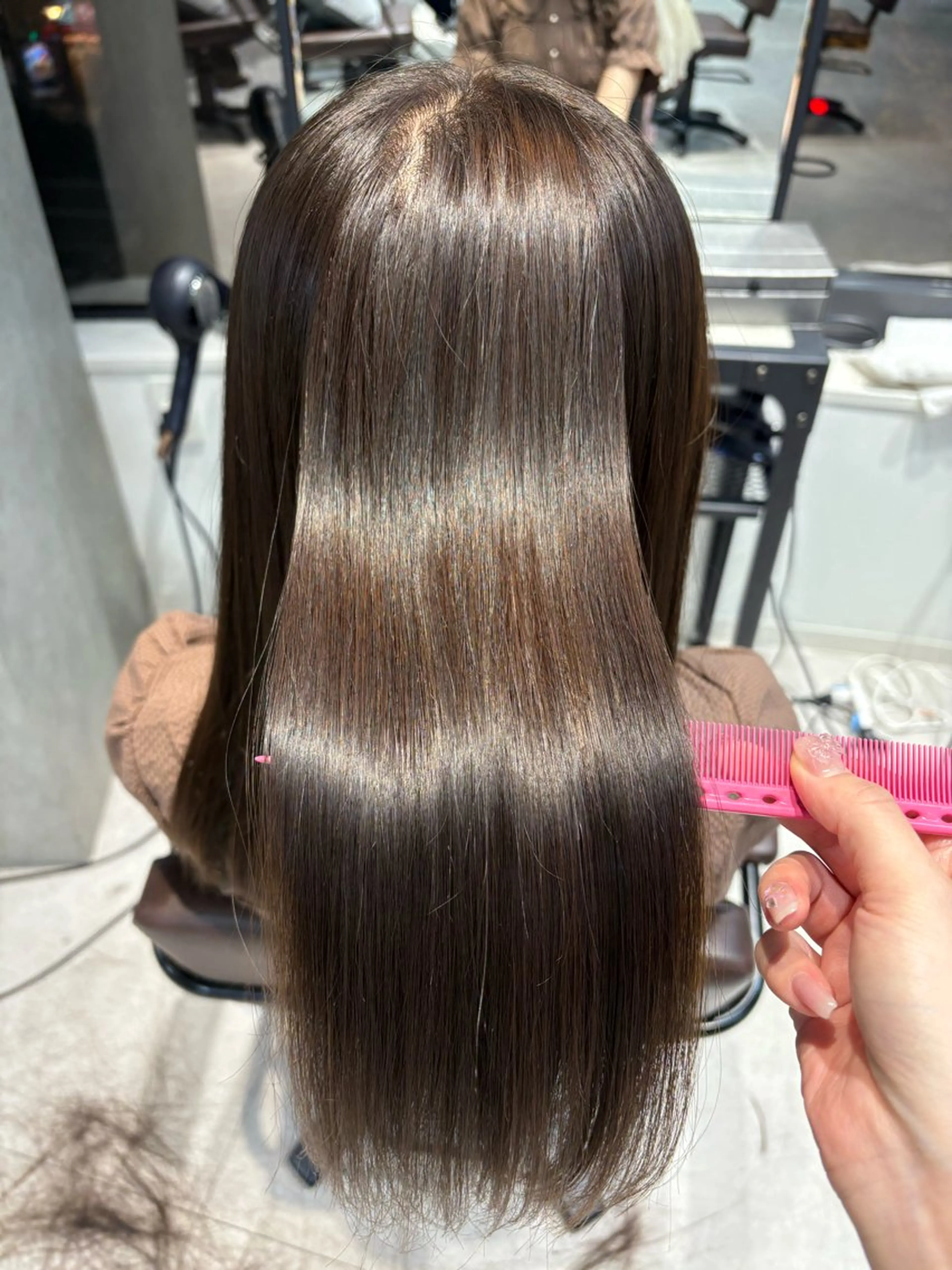 ロング カラー ヘアカラー 縮毛矯正 ninaアイドル前髪 ×透明感🎀のヘアスタイル