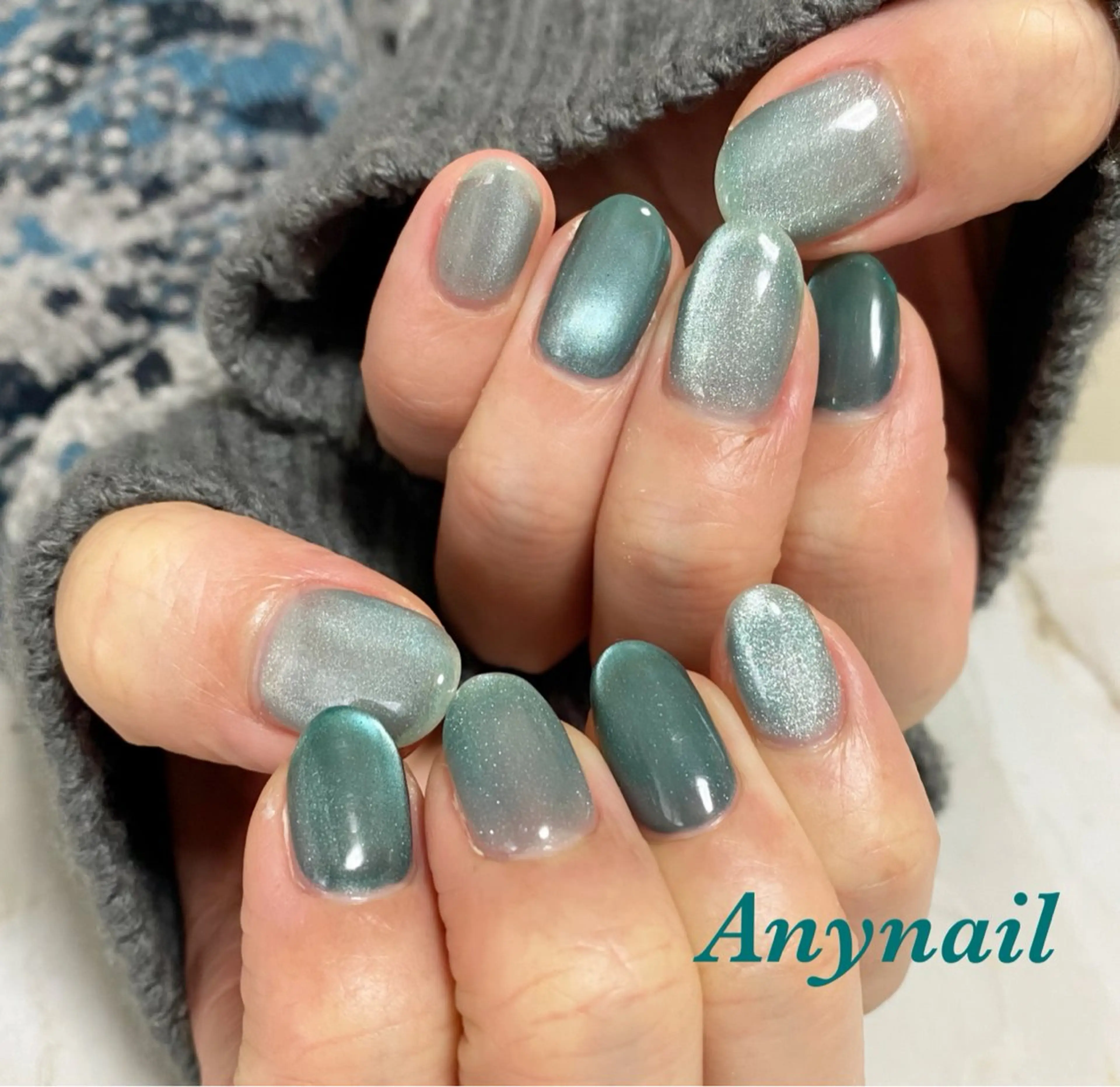 ネイル ブルー マグネットネイル ワンカラーネイル ハンドネイル 岩澤 恵子のネイルデザイン