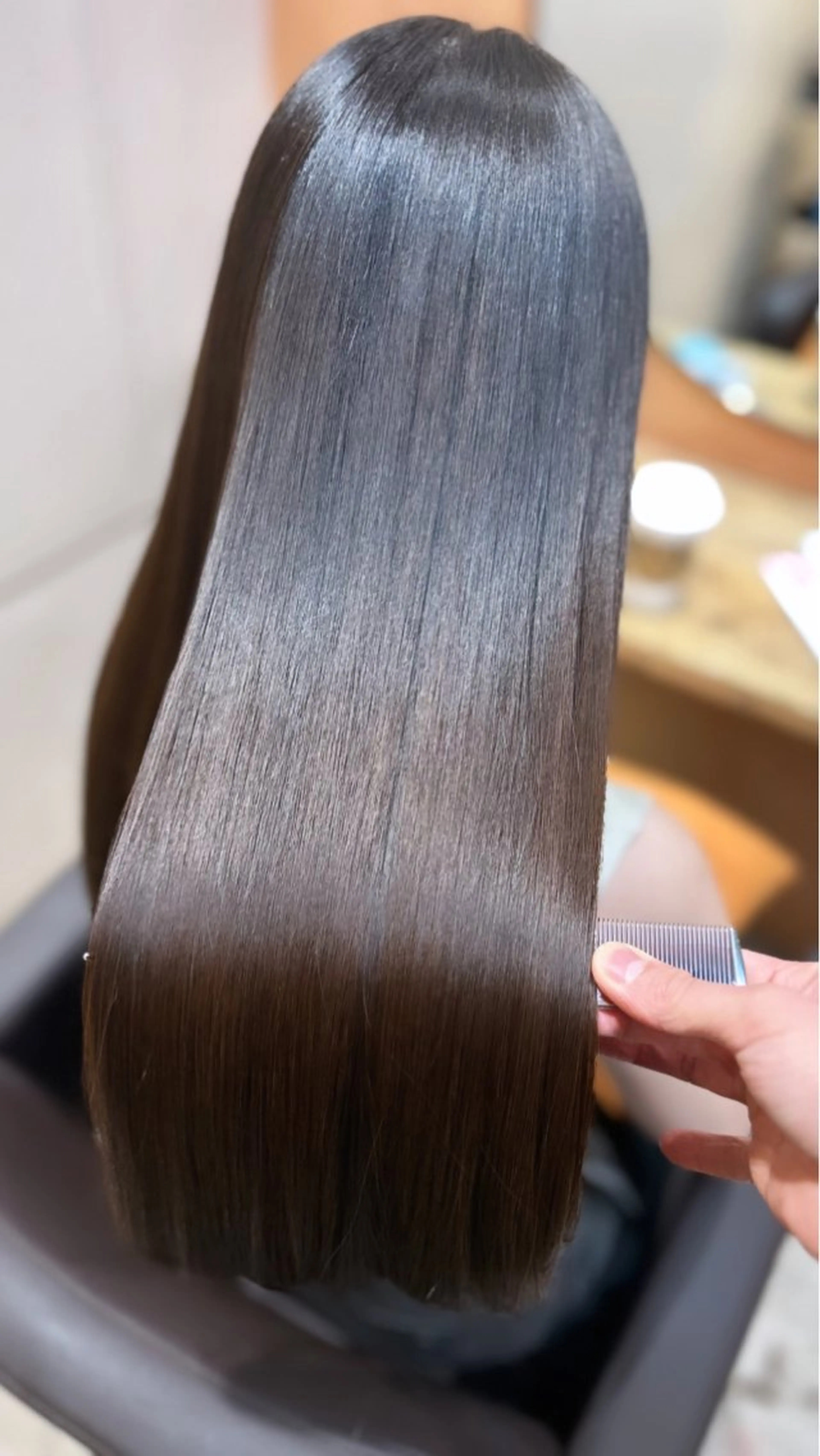 ロング ボブ ハイライト 髪質改善 韓国風ヘア カット ヘアカラー トリートメント 髪質改善×艶髪　斉藤 勝のヘアスタイル