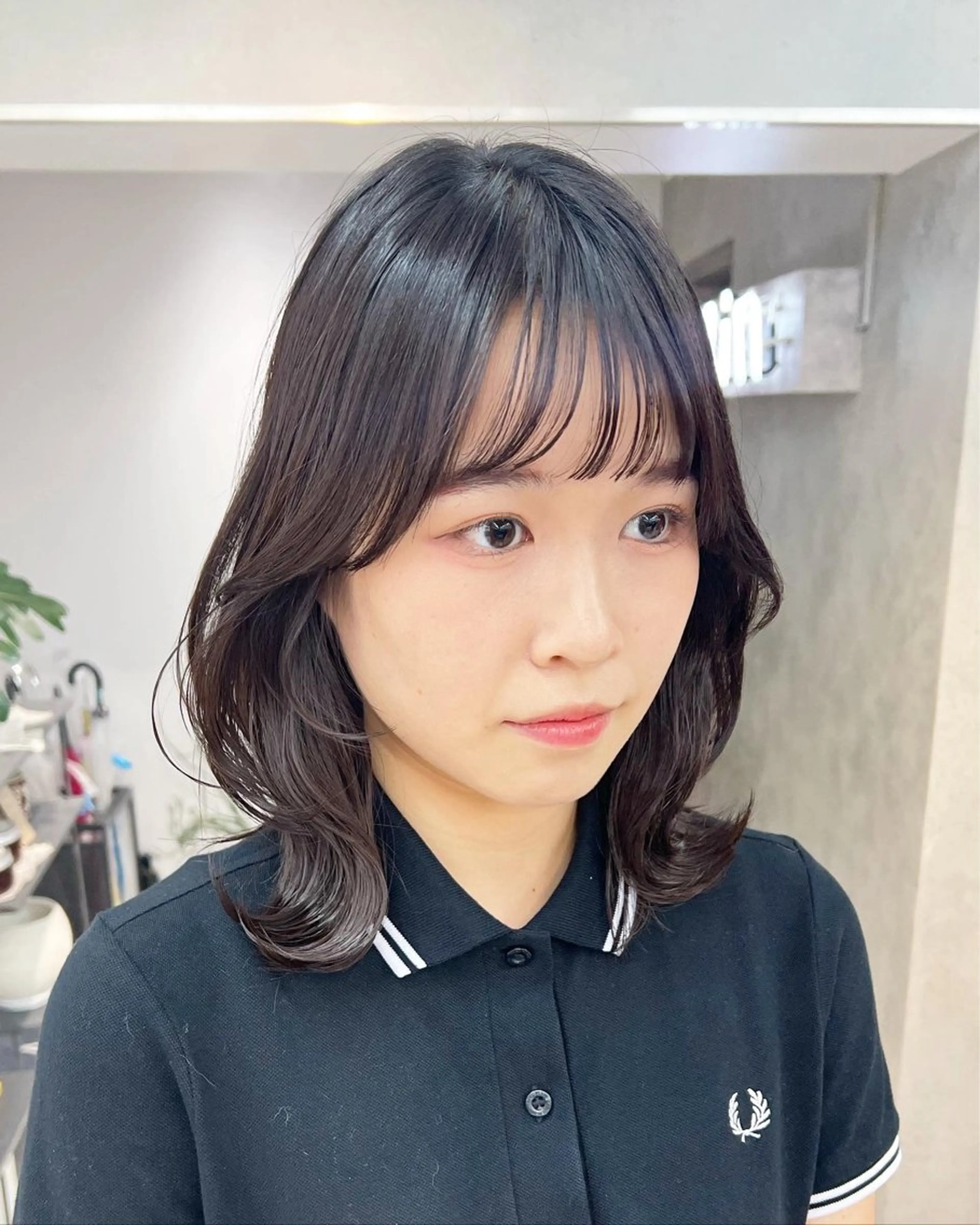 ミディアム カット ヘアカラー トリートメント 顔周りの垢抜けヘア 立山あいりのヘアスタイル