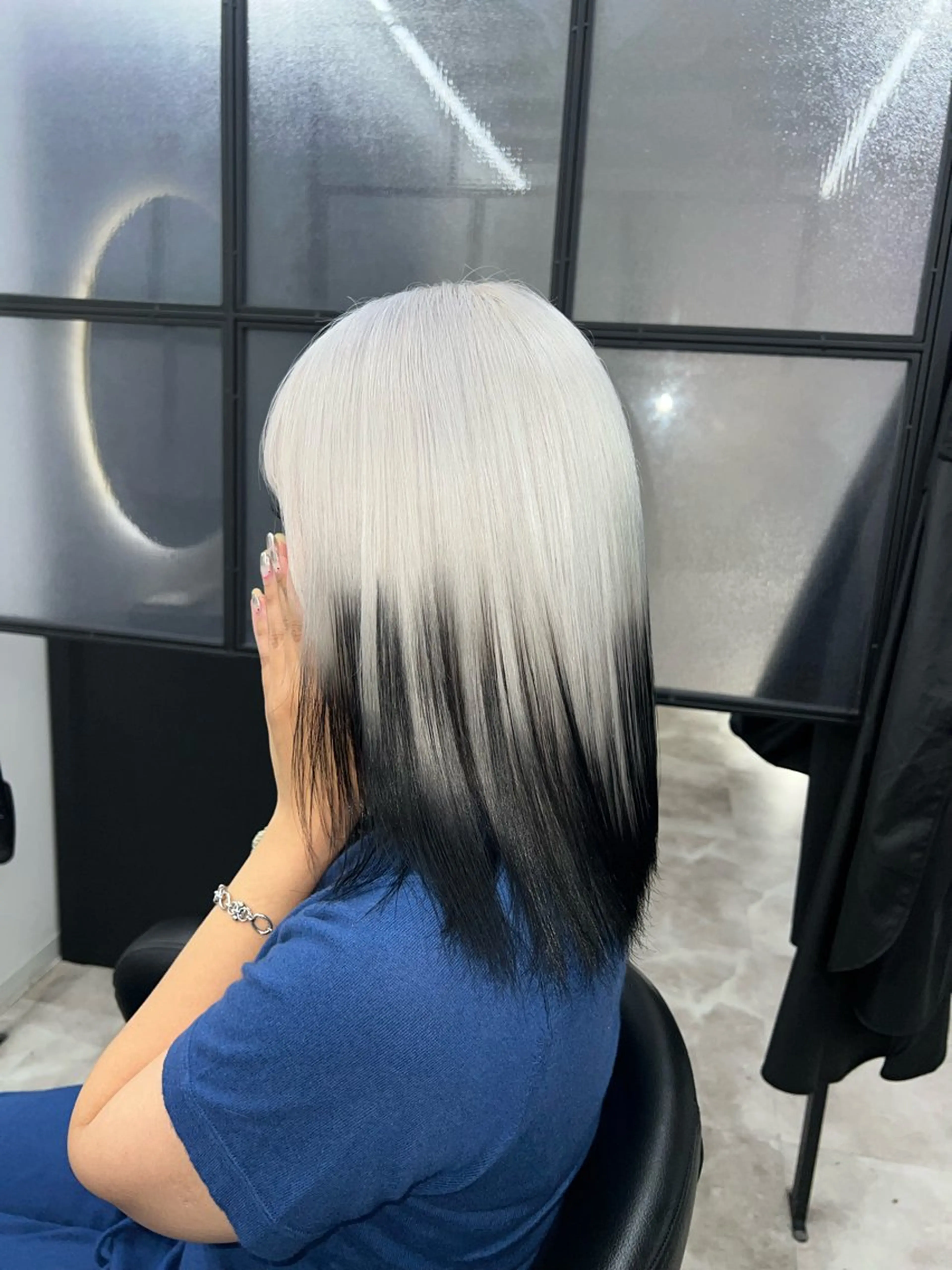 ミディアム カラー デザインカラー Uno. 本気で ヘアに悩む方へ✨のヘアスタイル