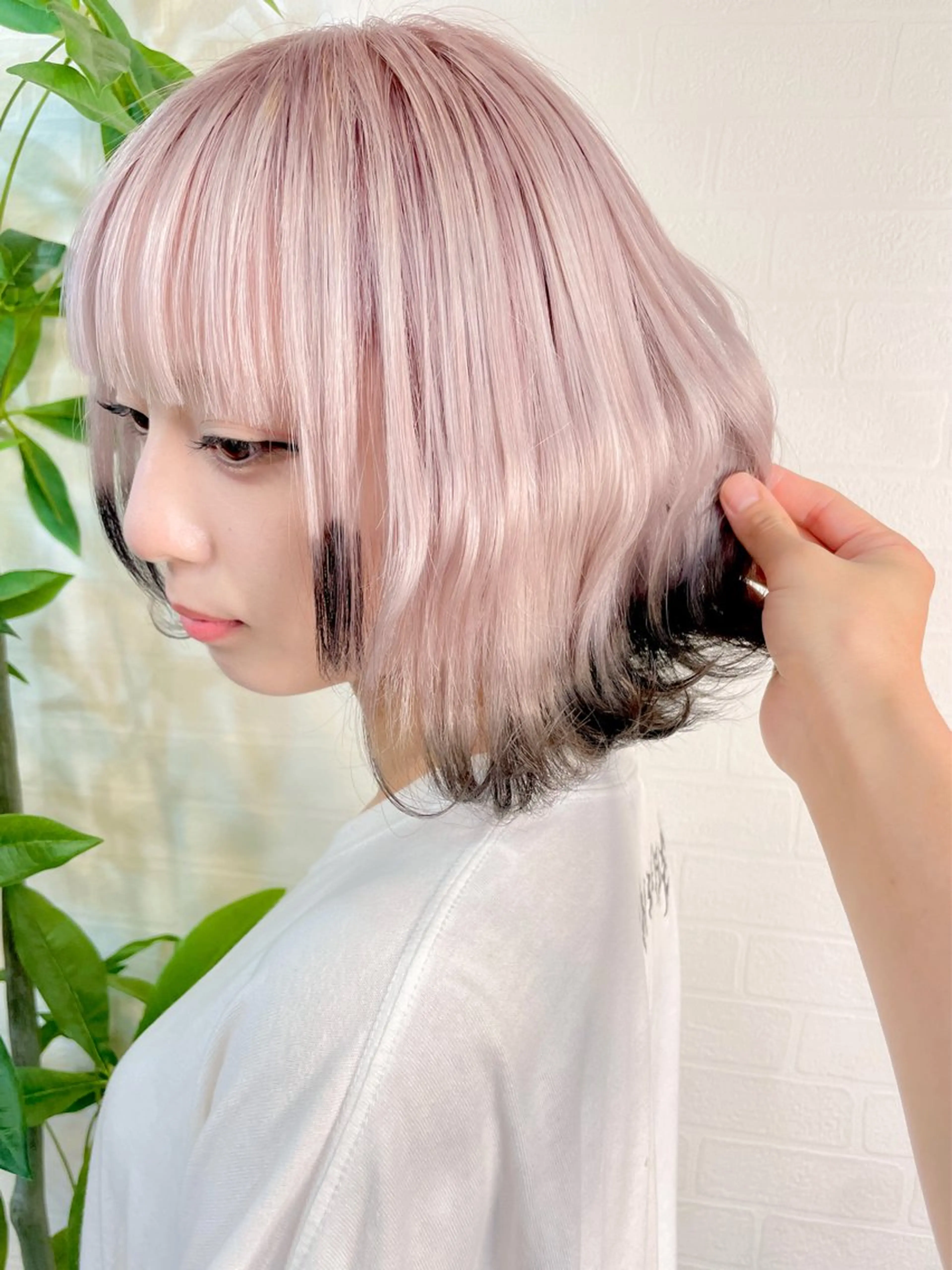 ショート カラー ブリーチ インナーカラー ピンクカラー ユニコーンカラー ボブ Re:ta Hair 飯田淳平のヘアスタイル