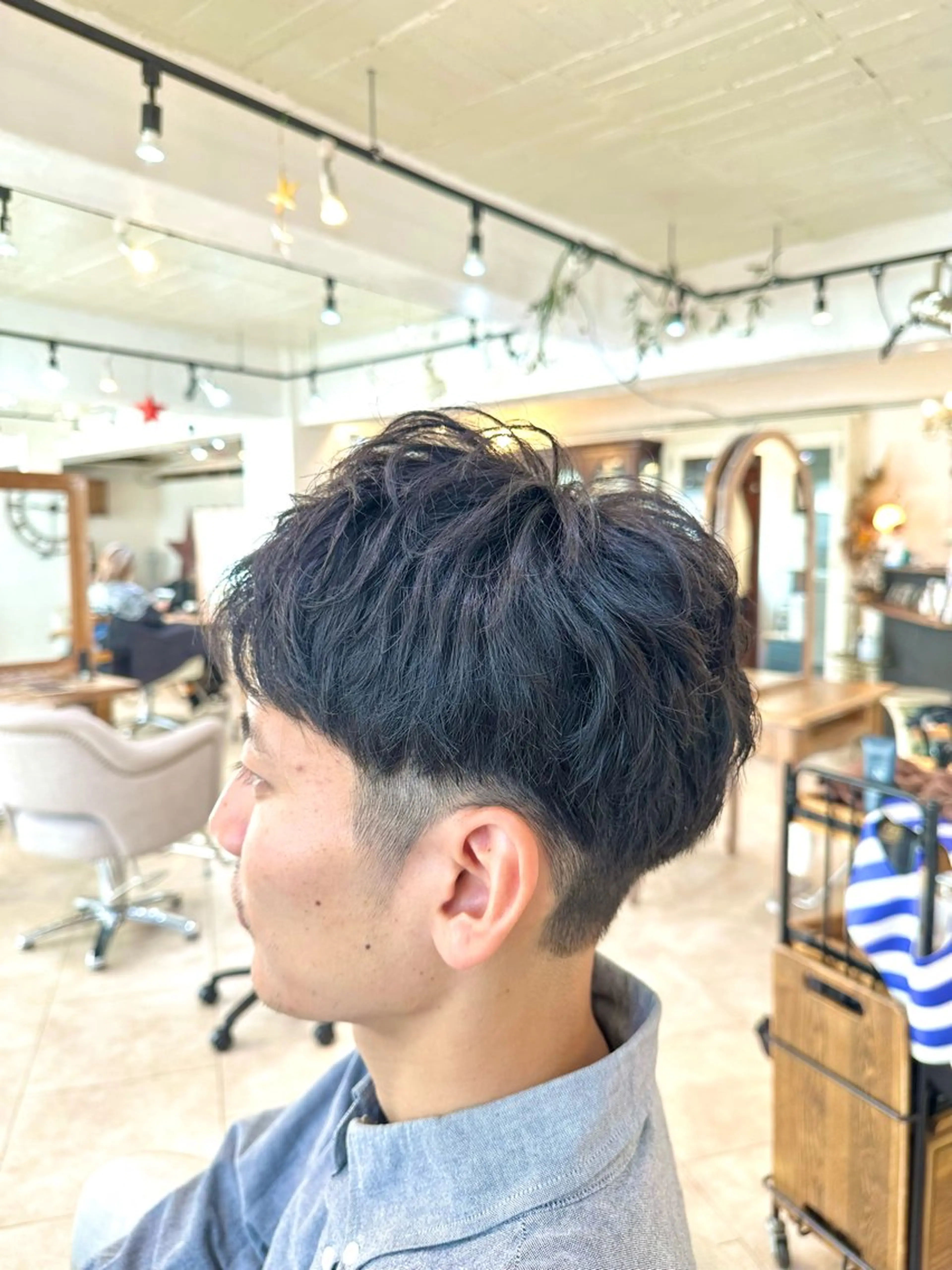 メンズ スパイキー/ ピンパーマ/緑川雄也のヘアスタイル