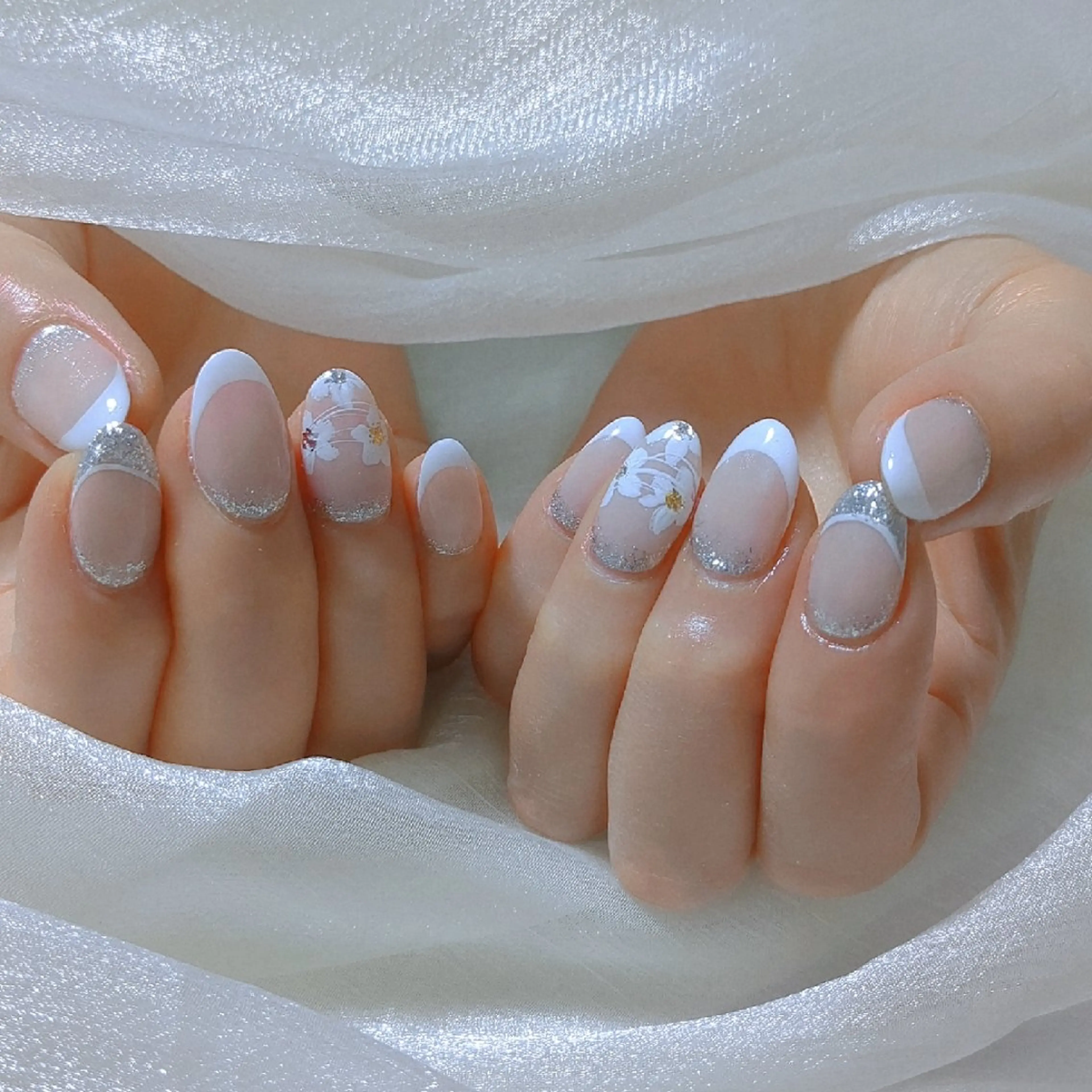 ネイル 横浜市中区曙町 E·U·Bネイルのネイルデザイン