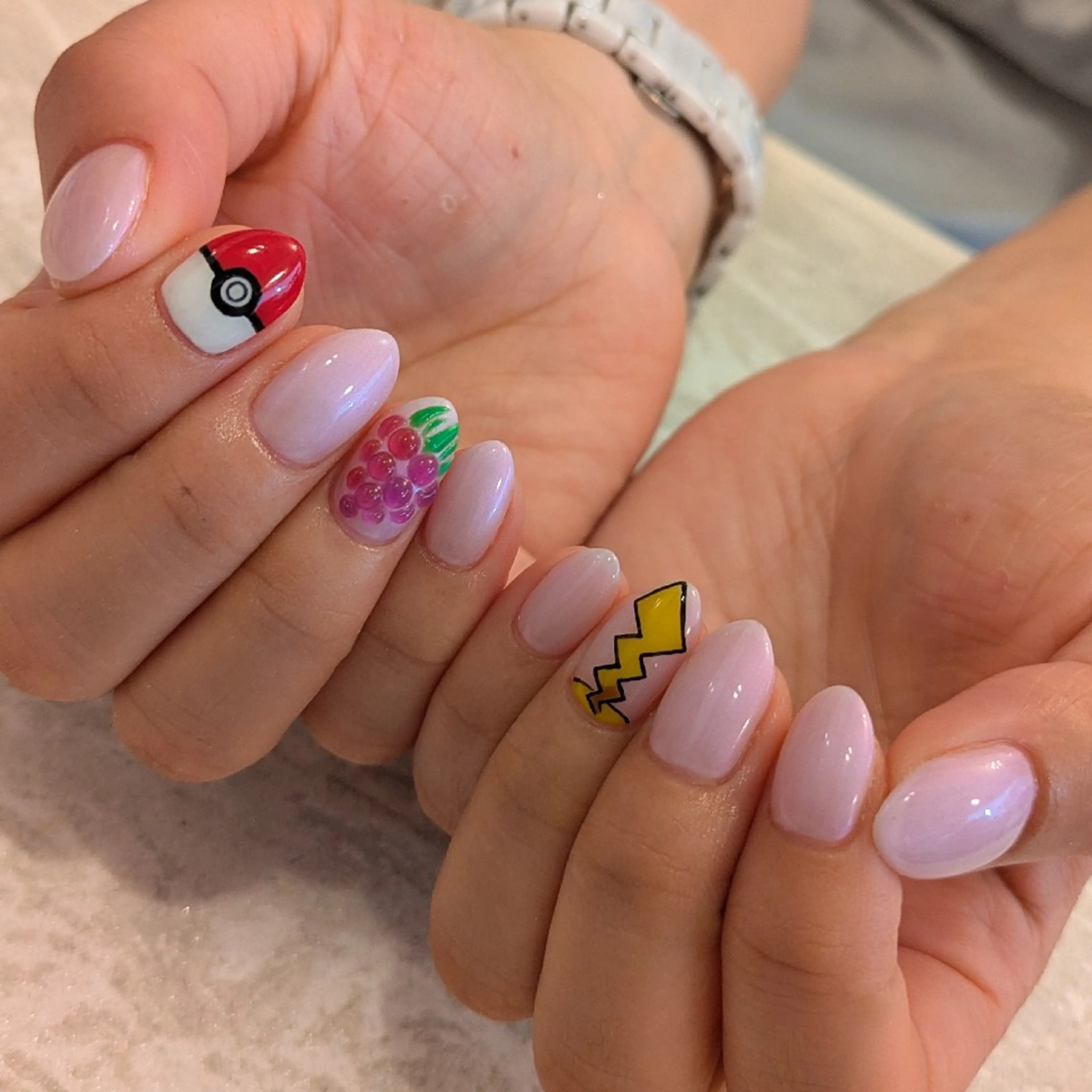 ネイル ジェヌインネイル 河内のネイルデザイン