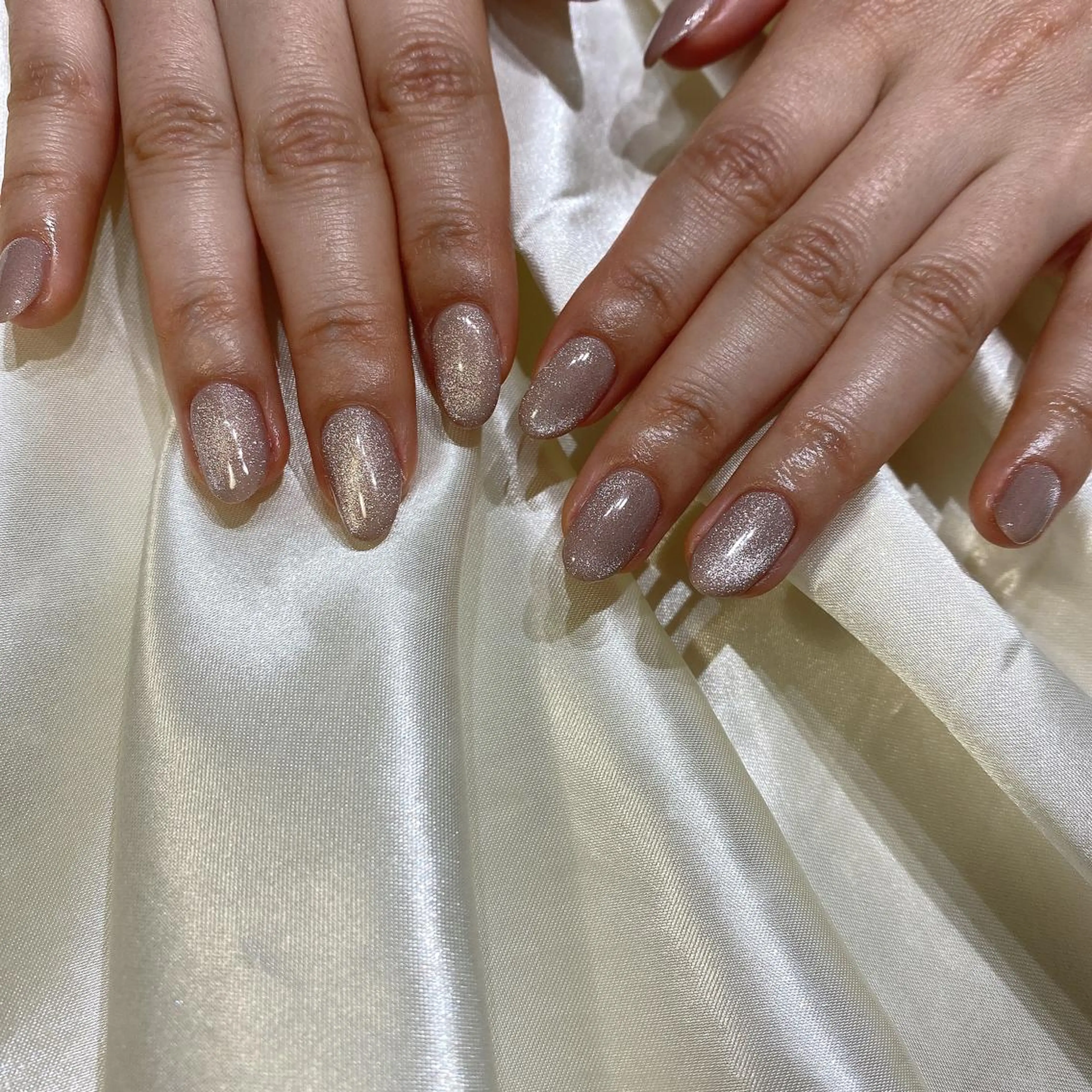 ネイル ハンドネイル 西岡 杏のネイルデザイン