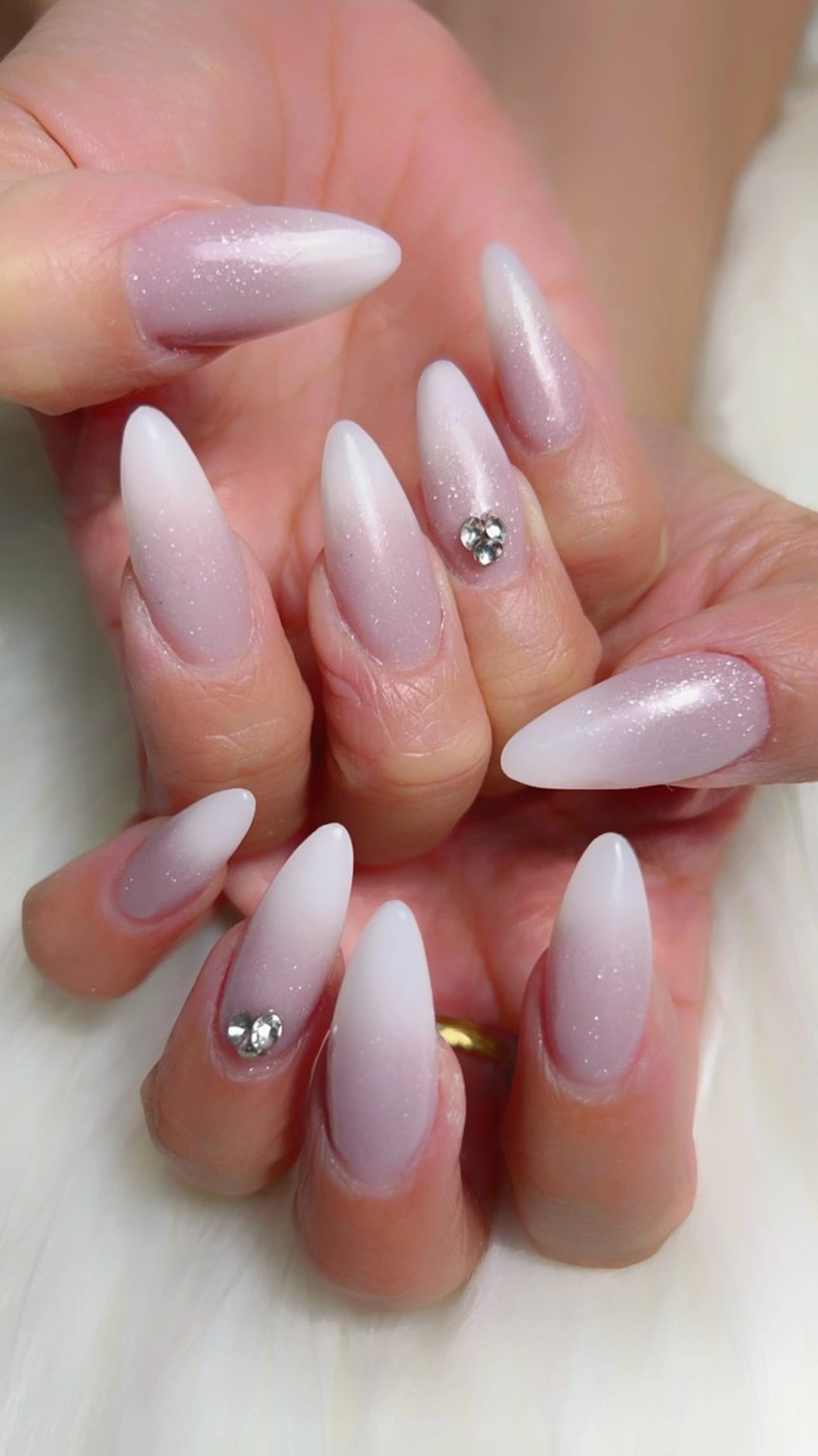 長さ出し／2色グラデーション※ご新規様ジェルオフ無料の写真