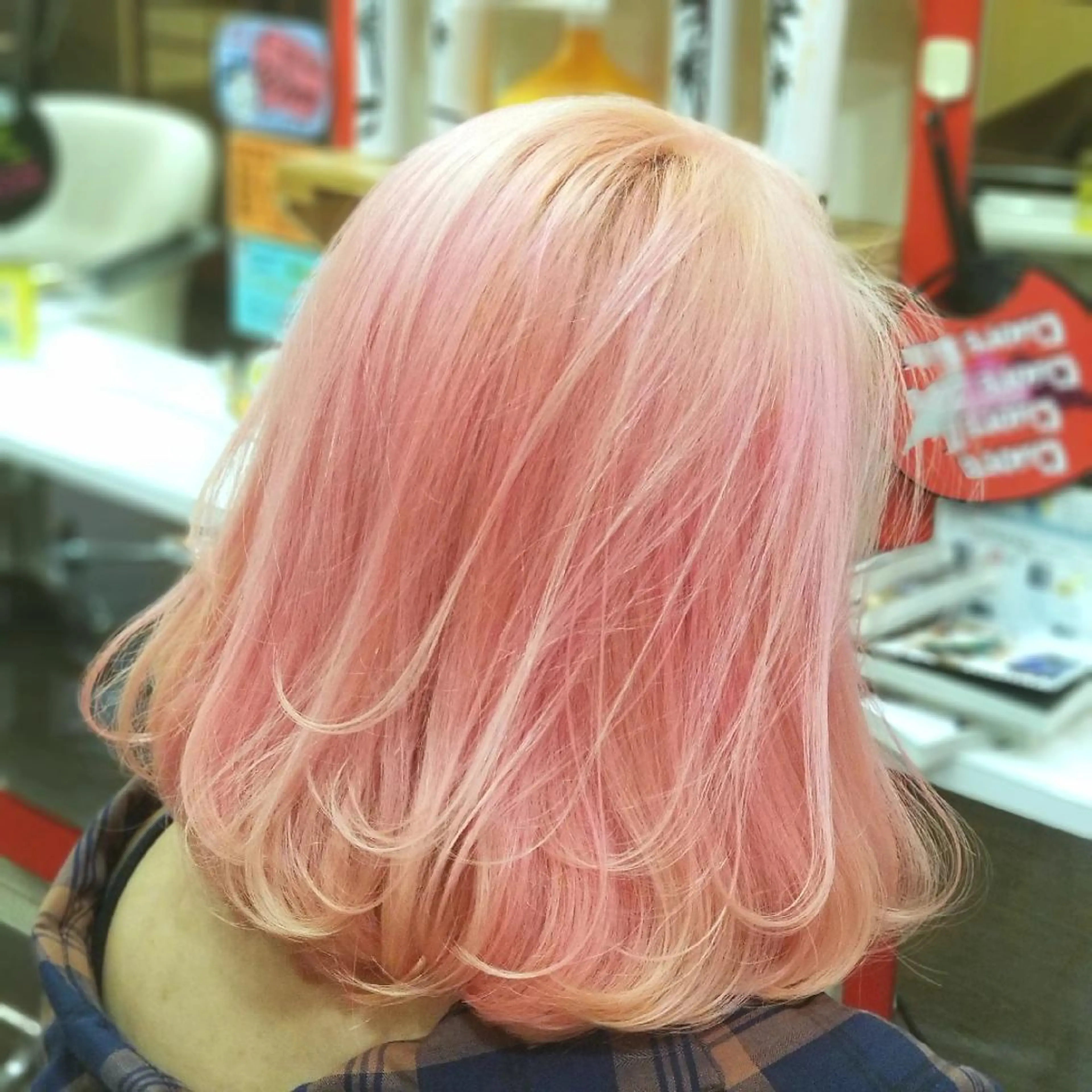 ミディアム カラー ヘアカラー 植田 /エクステ /ブリーチ/髪質改善のヘアスタイル