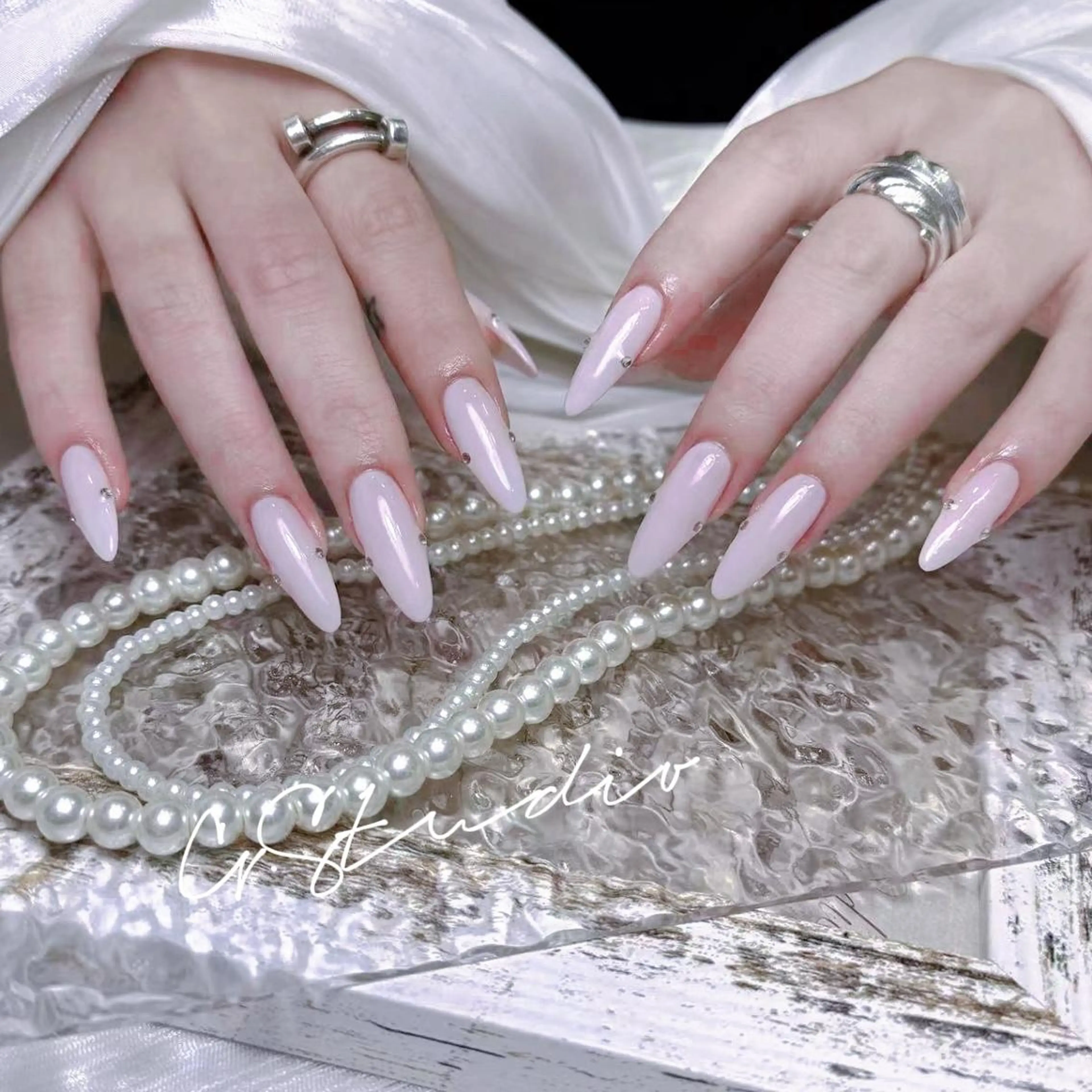 ネイル ハンドネイル ハンドケア テ イのネイルデザイン