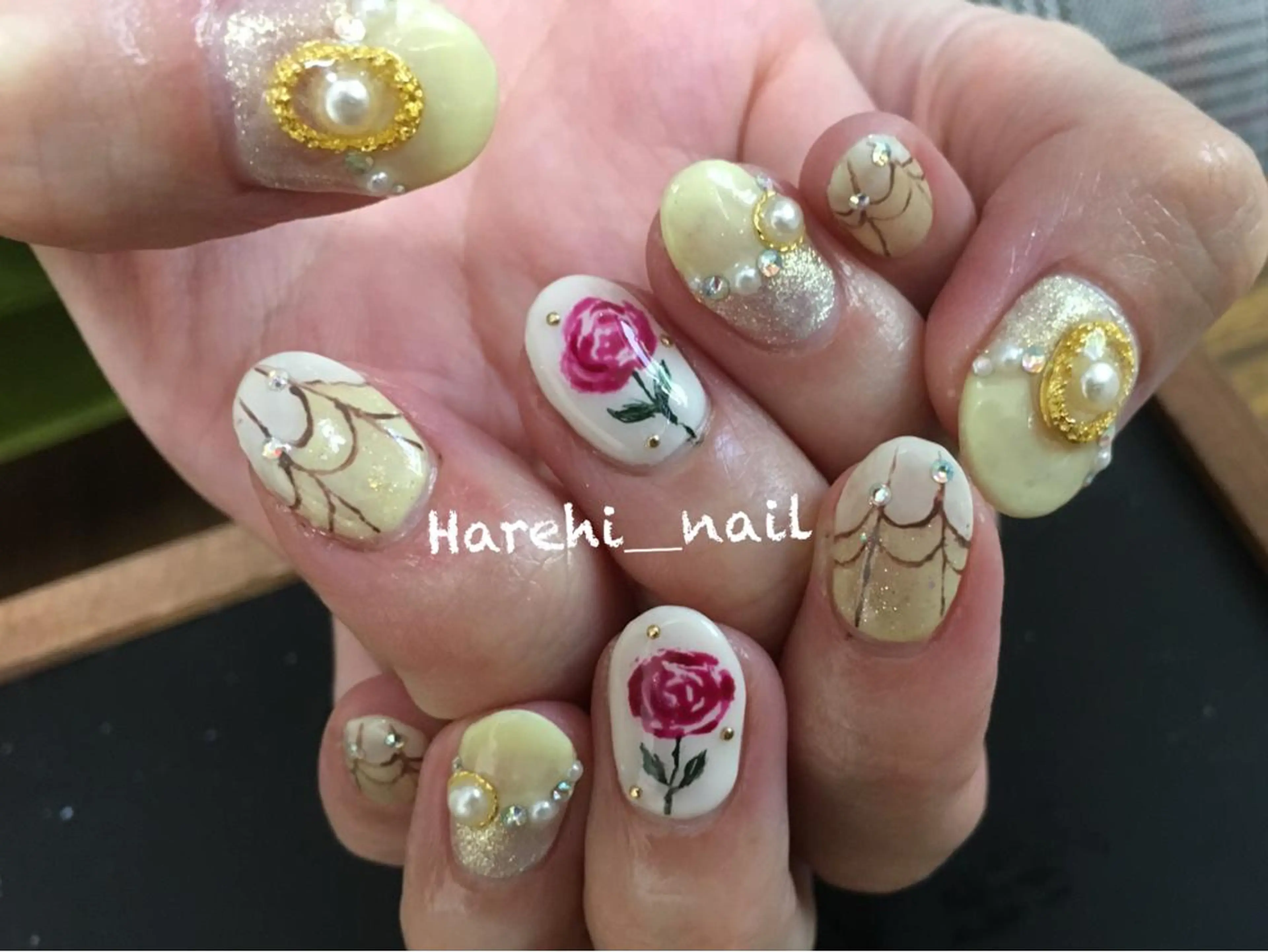 ネイル Harehi_ nailのネイルデザイン