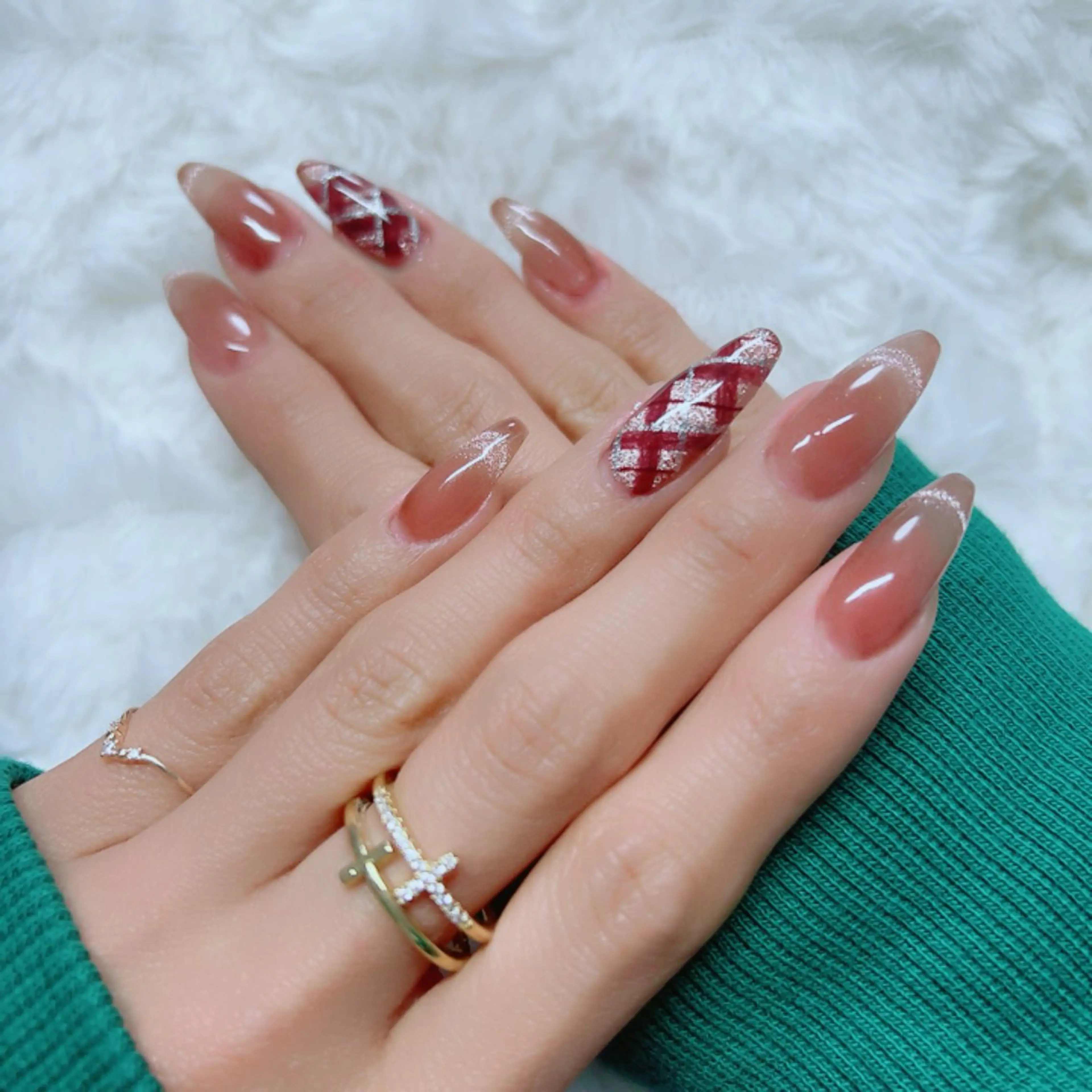 ネイル マグネットネイル ANNE綾瀬店 eriのネイルデザイン