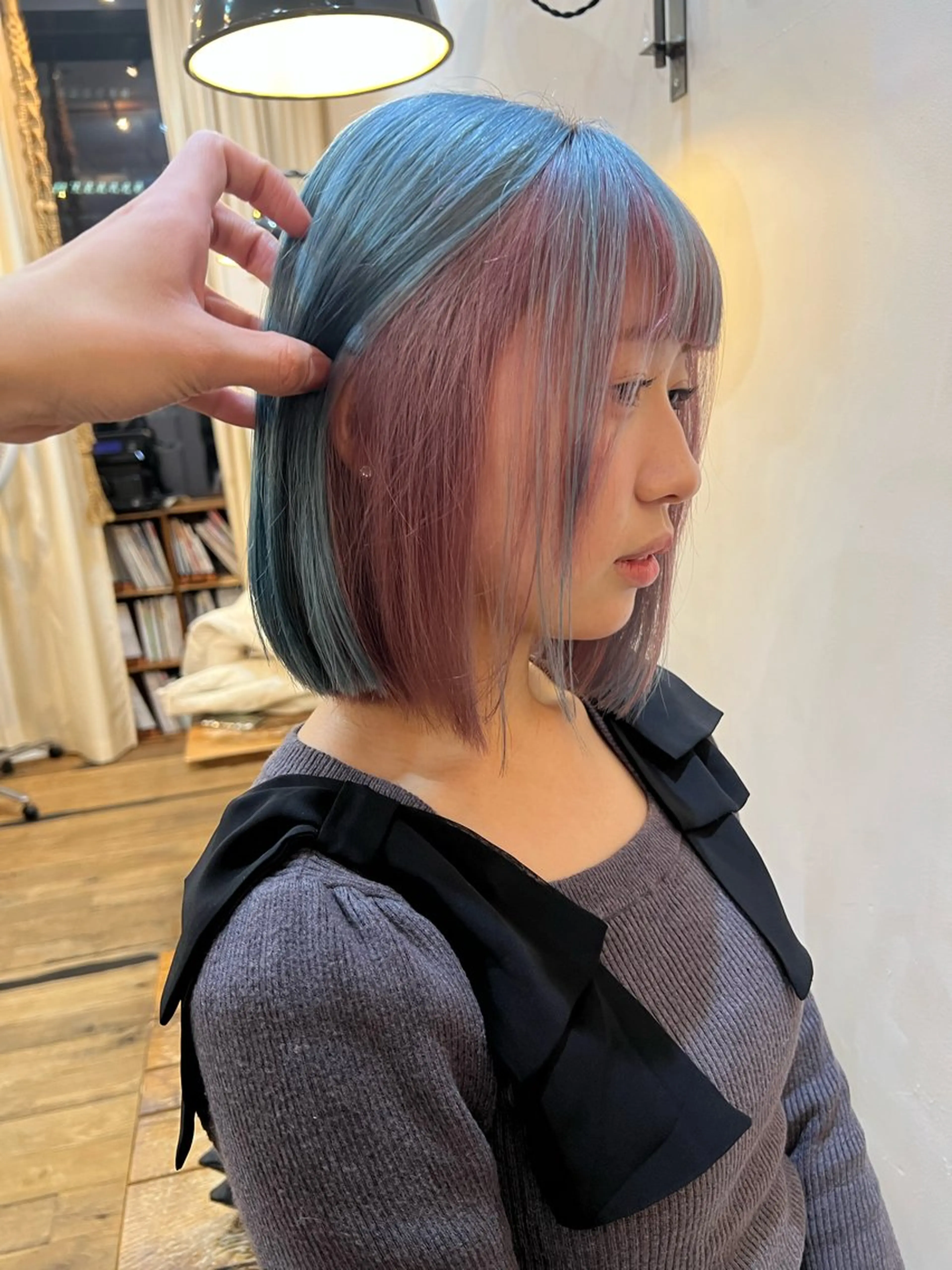 セミロング カラー ブリーチ ハイトーンカラー 抜きっぱなしブロンド /ハイトーン/カナタのヘアスタイル