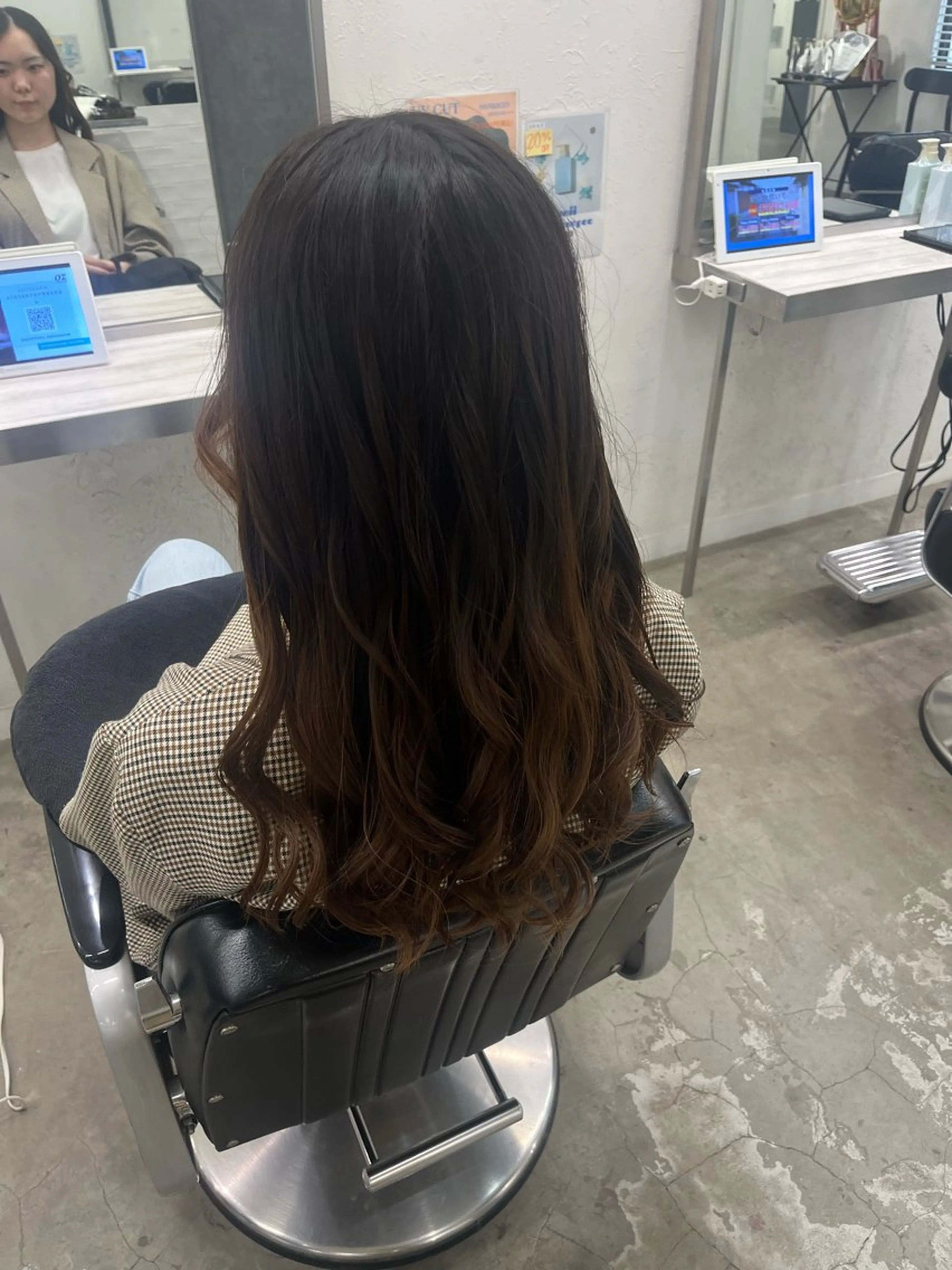 ロング WARP/ ミユのヘアスタイル