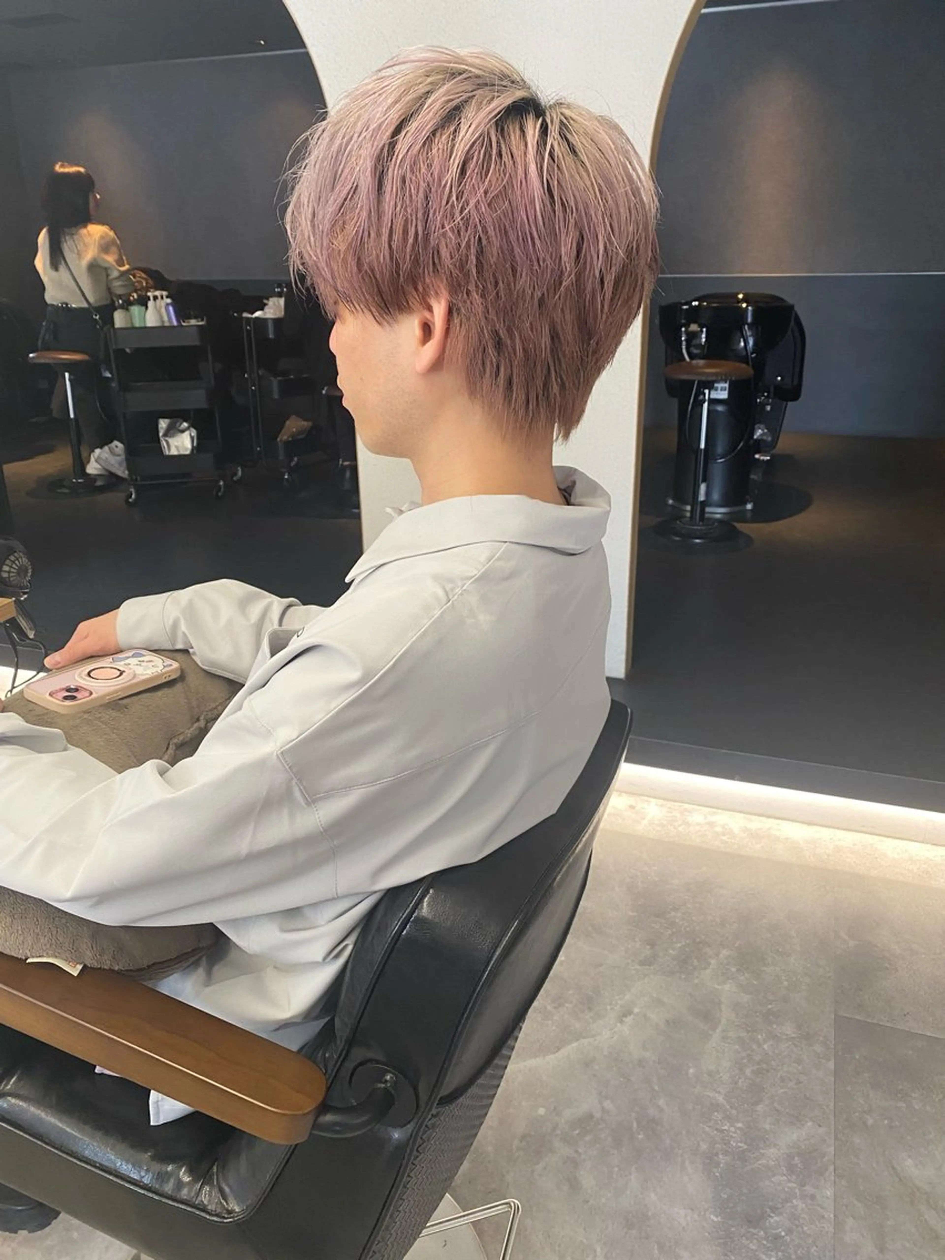 ミディアム カラー ベージュカラー ピンクカラー ピンクベージュ カット ヘアカラー トリートメント Emitas.柳通り店所属・山﨑 大暉【ダブルカラー】のヘアスタイル