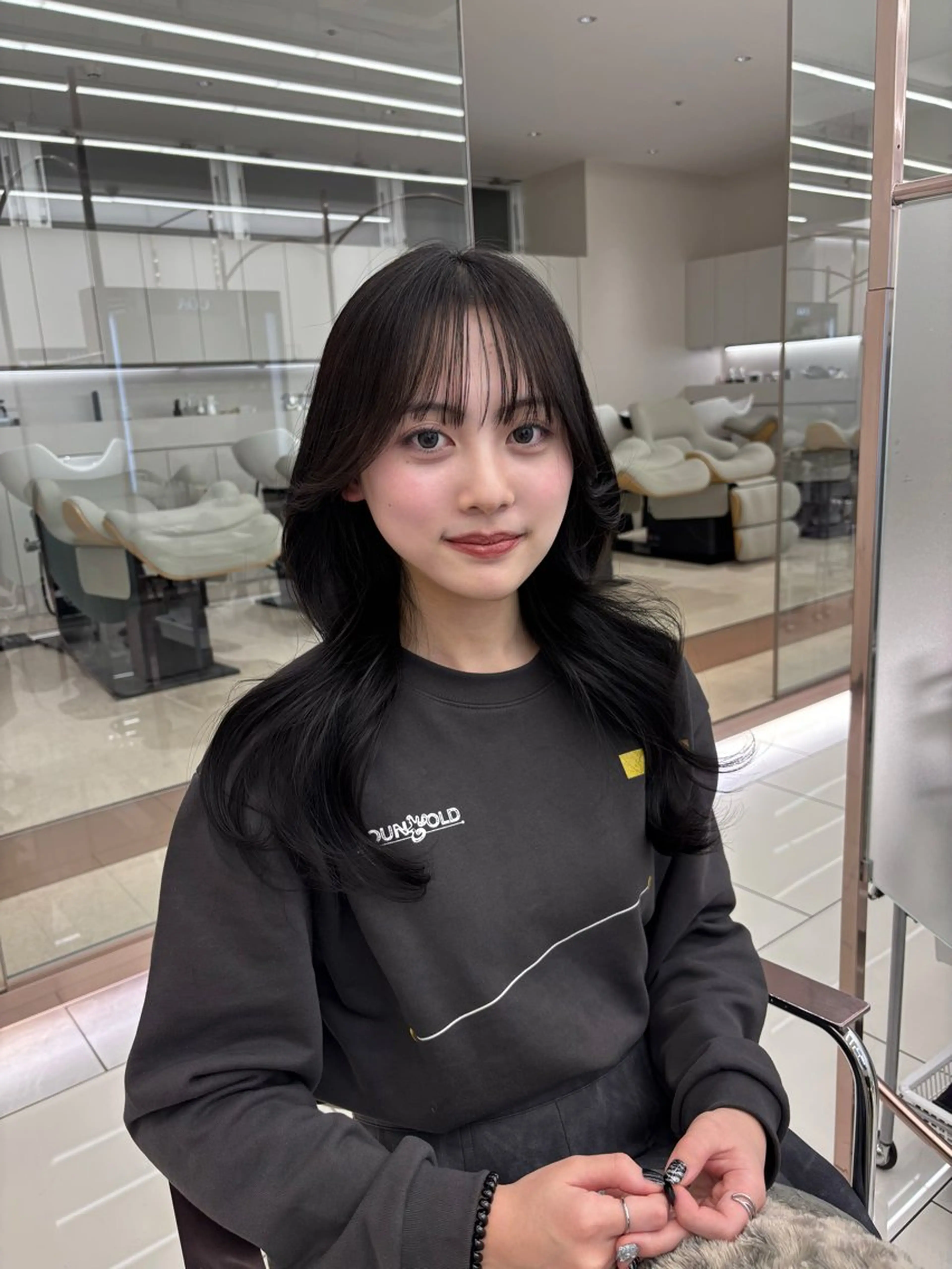 🤍人気No. 1🤍【PREMIUMケアカラー＋選べるうる艶トリートメント】スタイリング仕上げ込みの写真