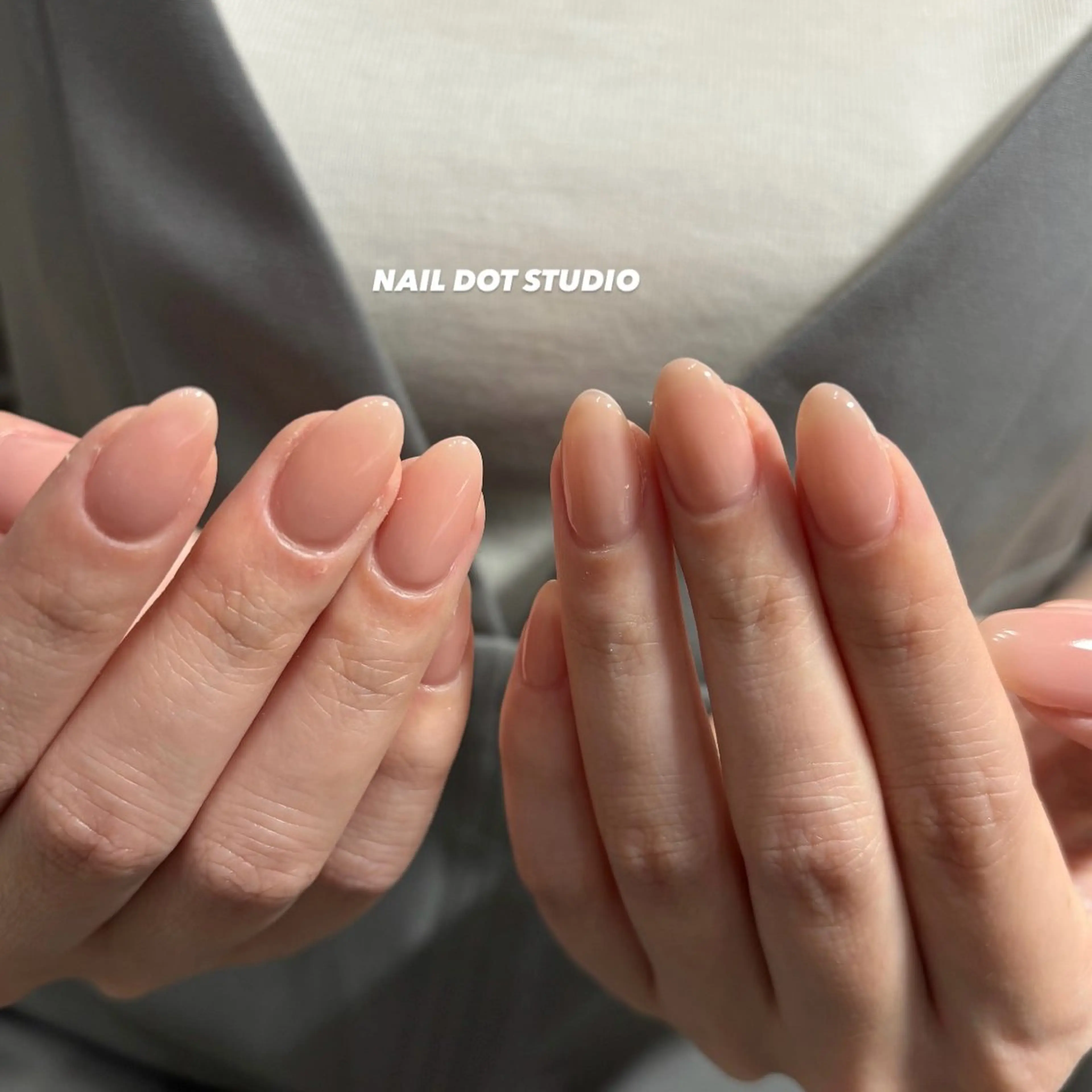 ミディアム NAIL DOT STUDIOsaraのネイルデザイン