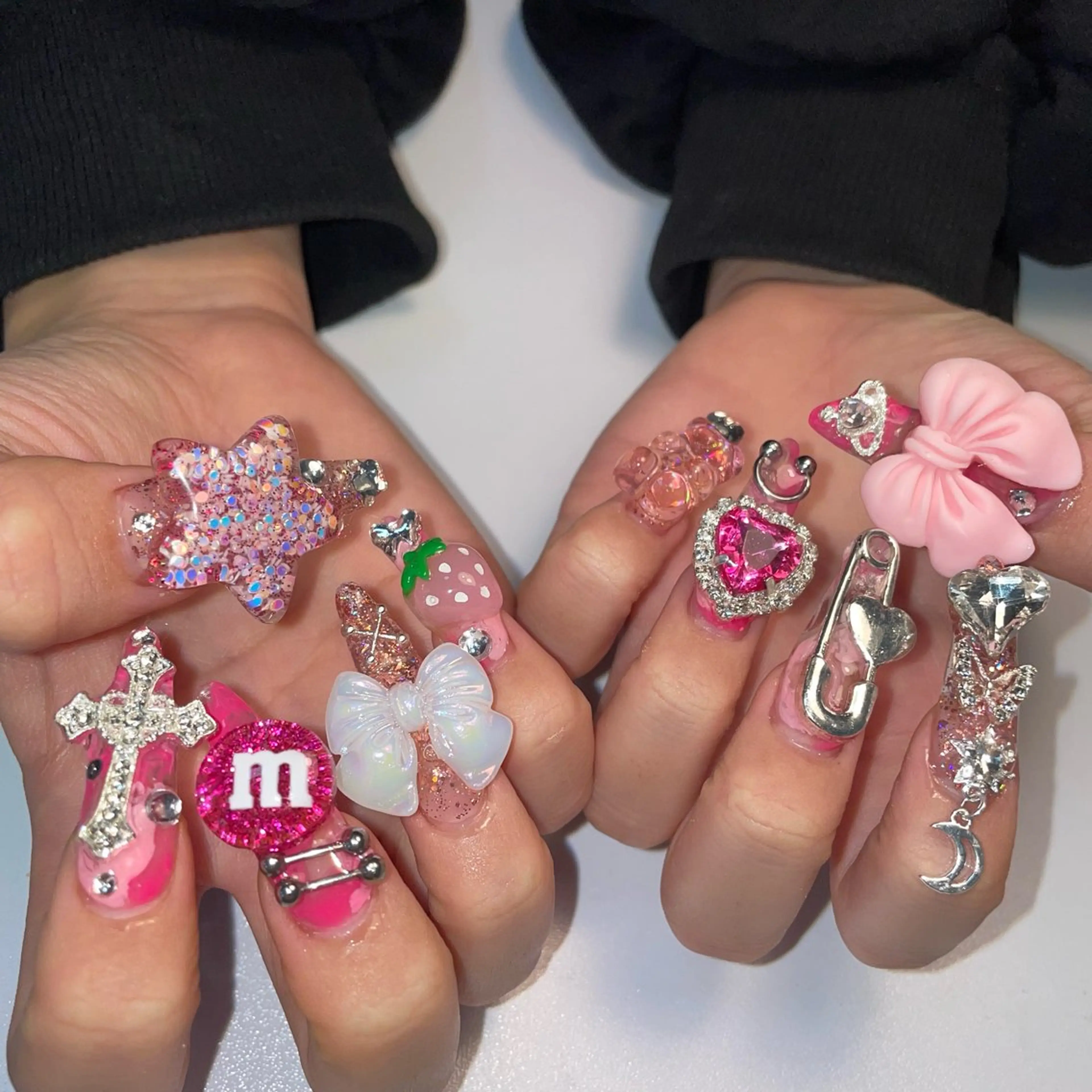 ネイル ハンドネイル adorable 〈Kurumi〉のネイルデザイン