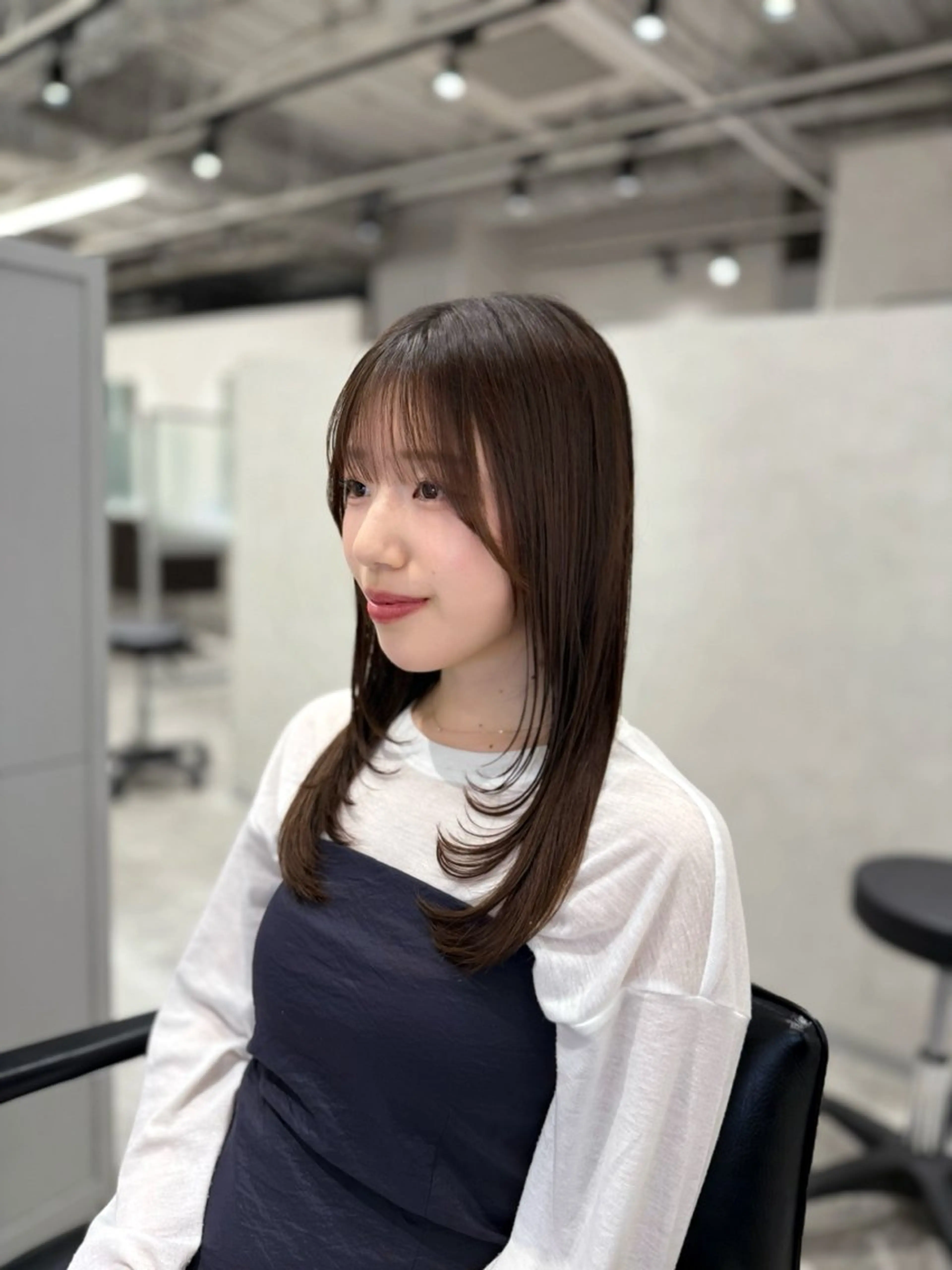 ロング レイヤーカット 大阪梅田 稲葉利也斗のヘアスタイル