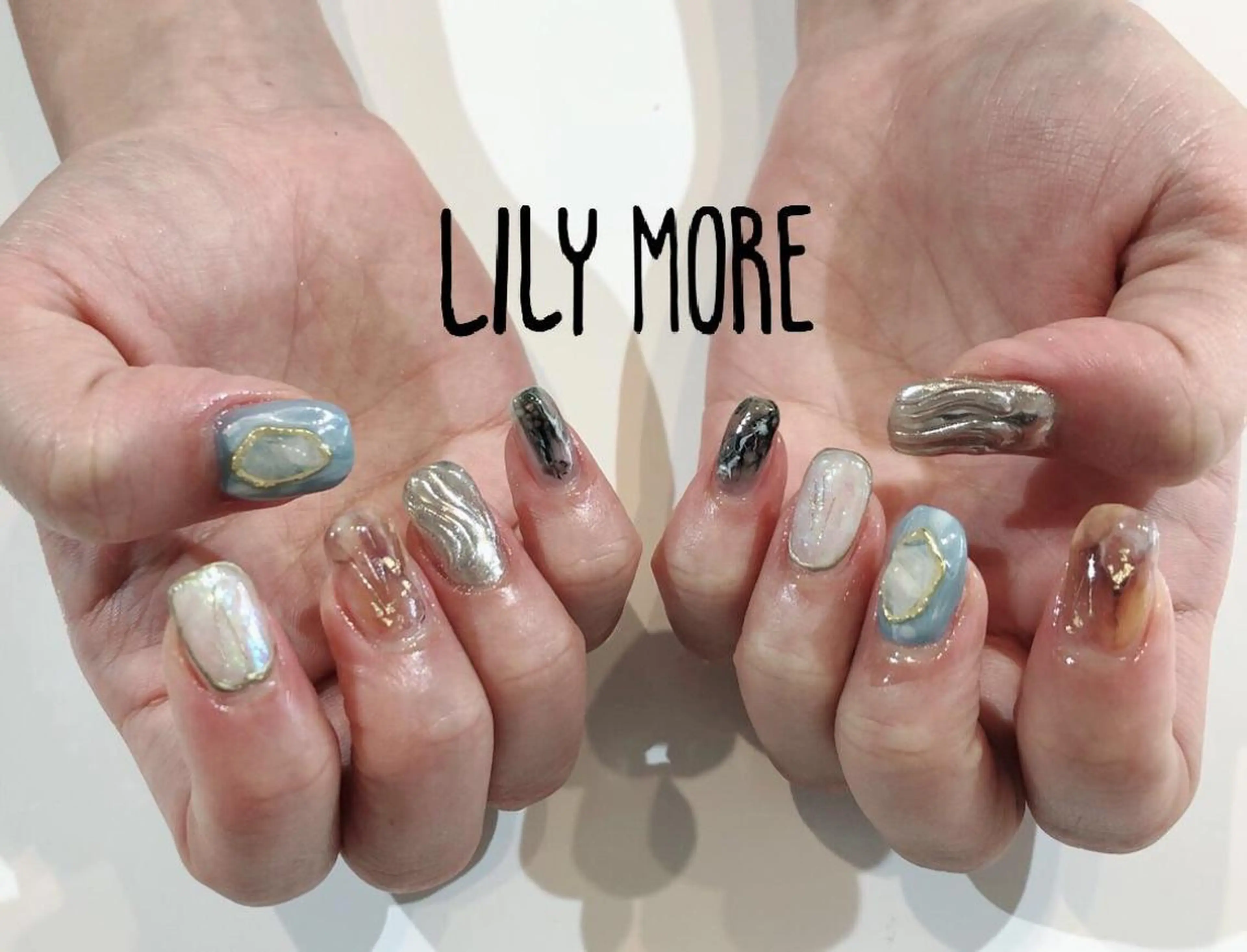 ネイル ニュアンスネイル Lily closetのネイルデザイン