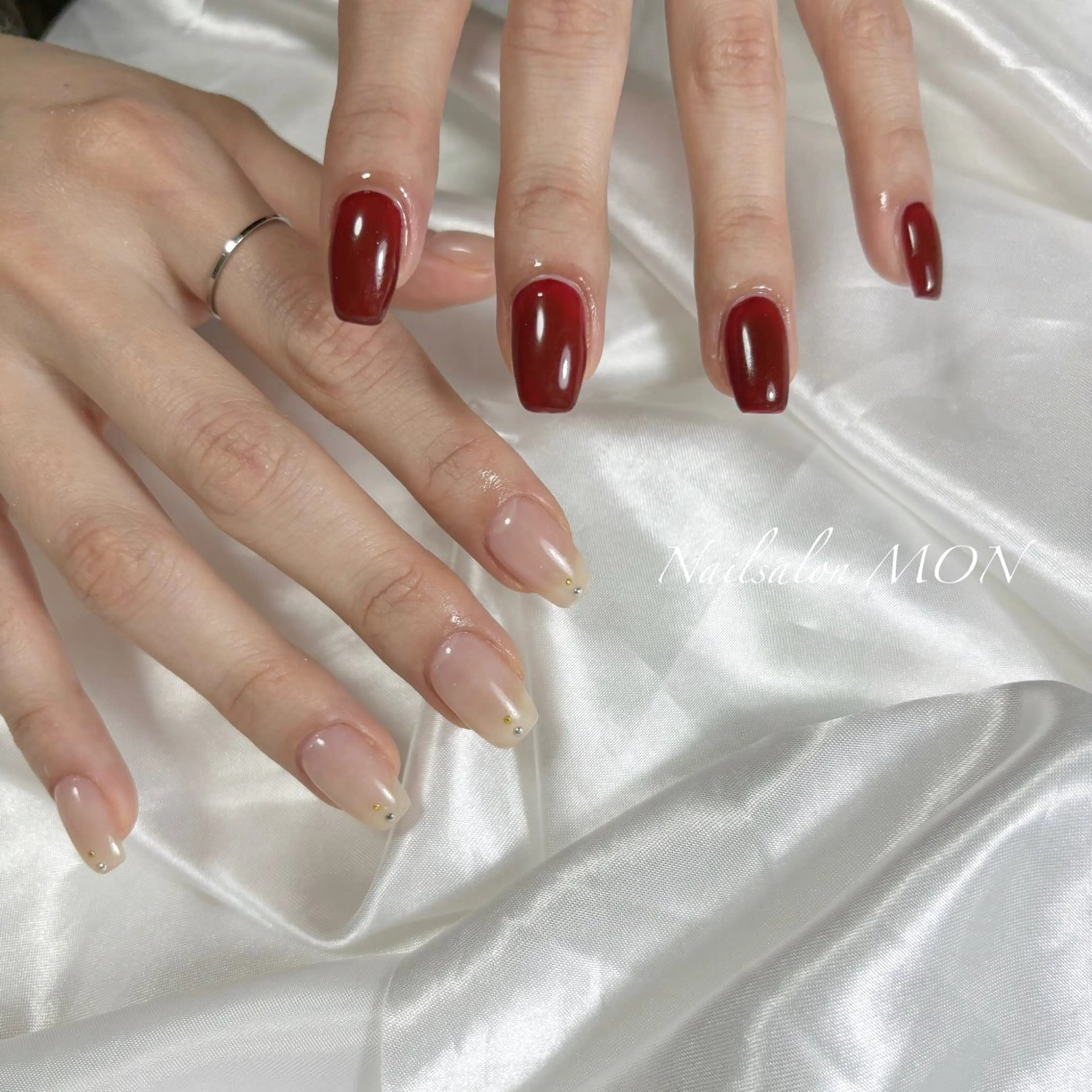 ネイル ストーンネイル ハンドネイル Nailsalon MONのネイルデザイン