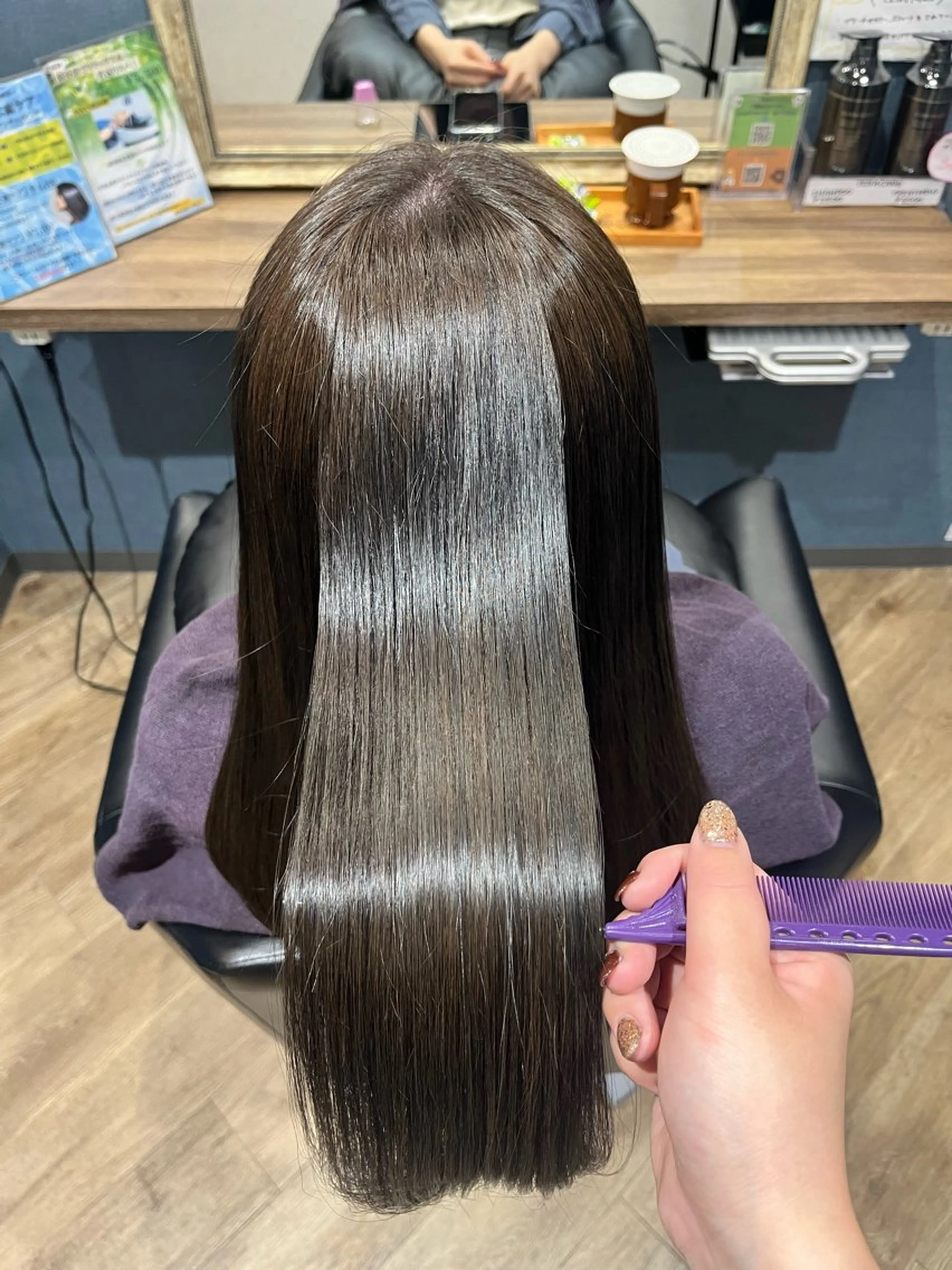 ロング カラー 近藤 七海／箕面／艶カラーのヘアスタイル