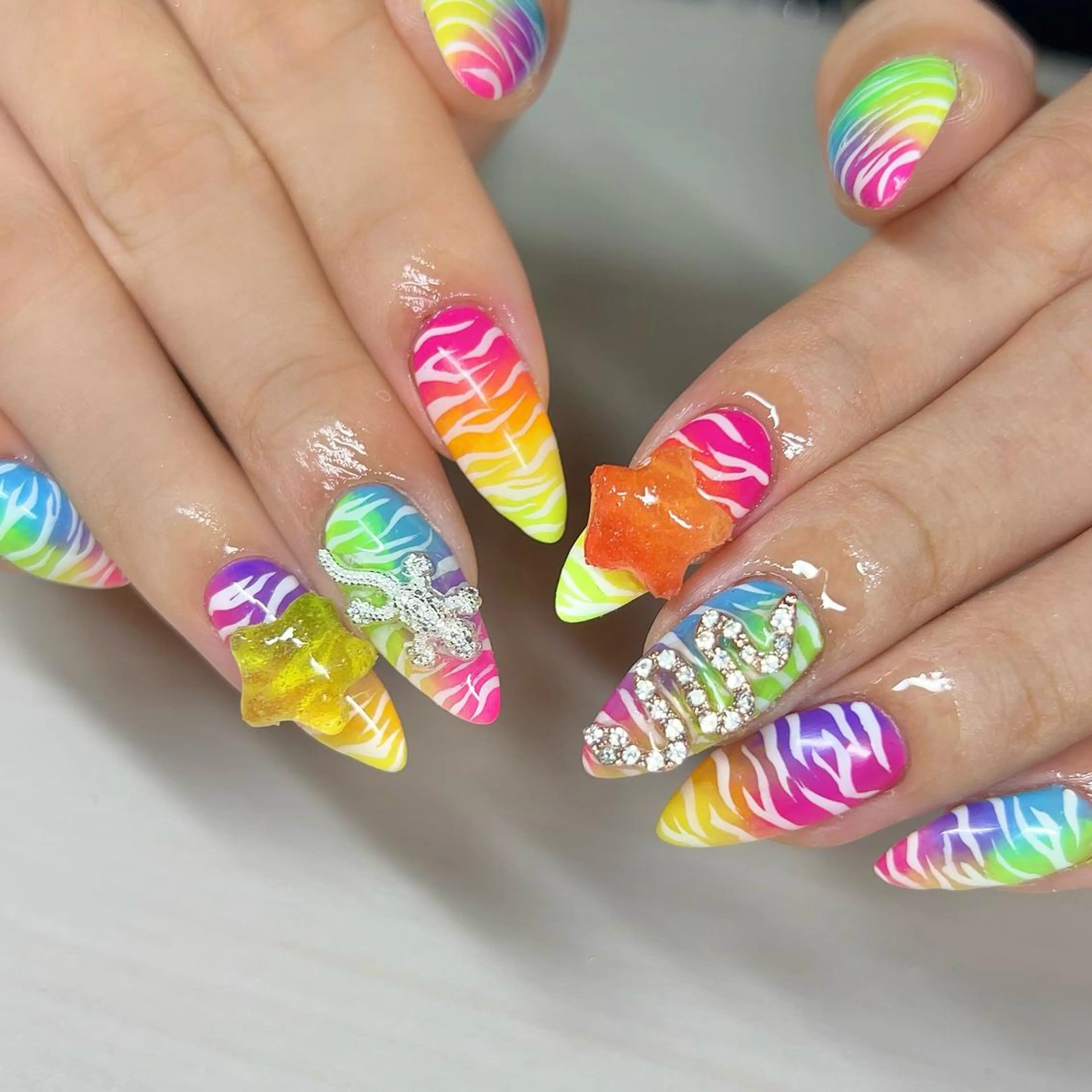 ネイル ハンドネイル 【Yappy🌈】 💖P-tanaのネイルデザイン