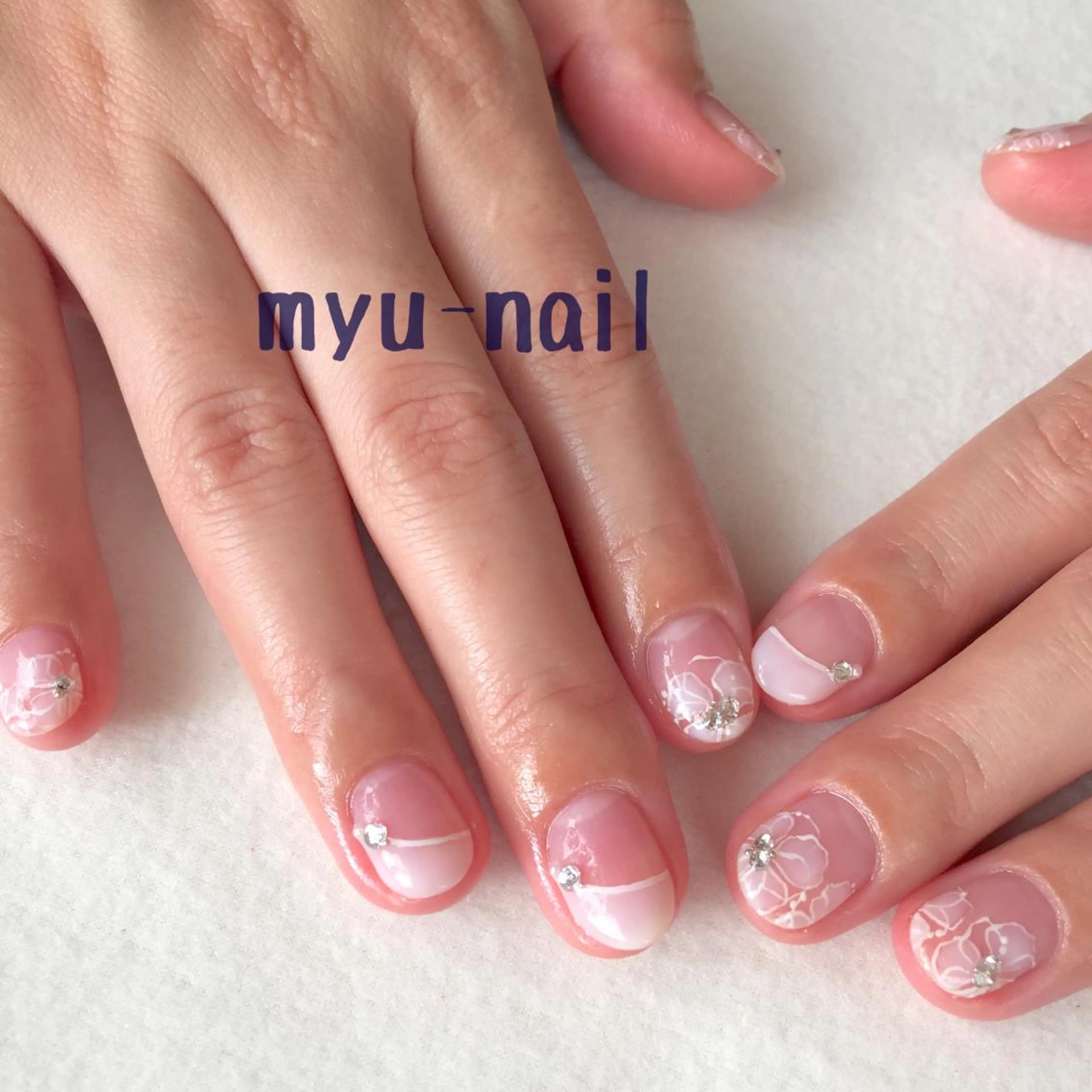 ネイル フラワーネイル 持ち込み ハンドネイル ホームサロン myu-nailのネイルデザイン