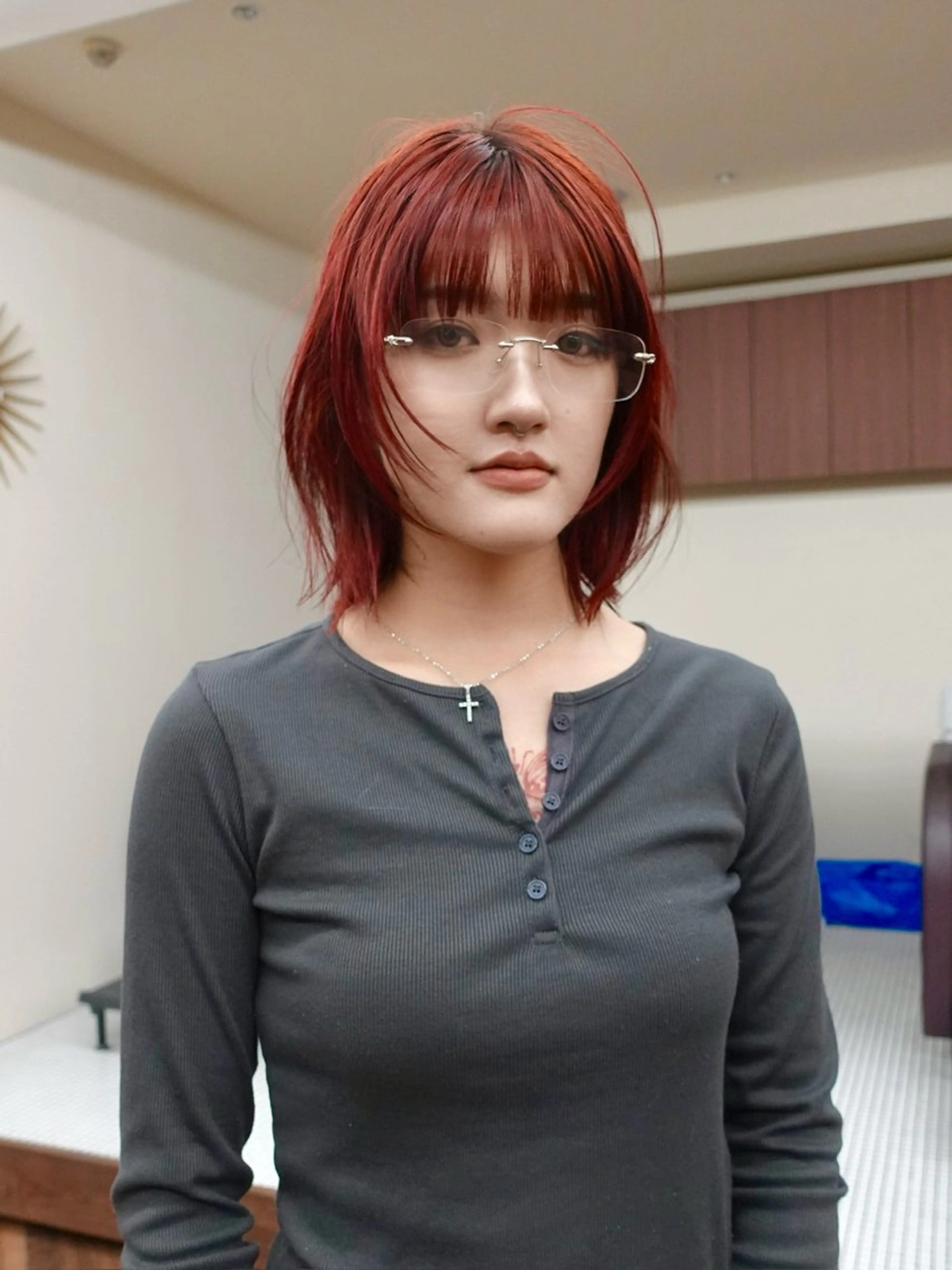 ミディアム カラー ショートボブ ミディアムパーマ ブリーチ ケアブリーチ ダブルカラー カット ヘアカラー トリートメント レイヤー専門家 ダブルカラー修のヘアスタイル