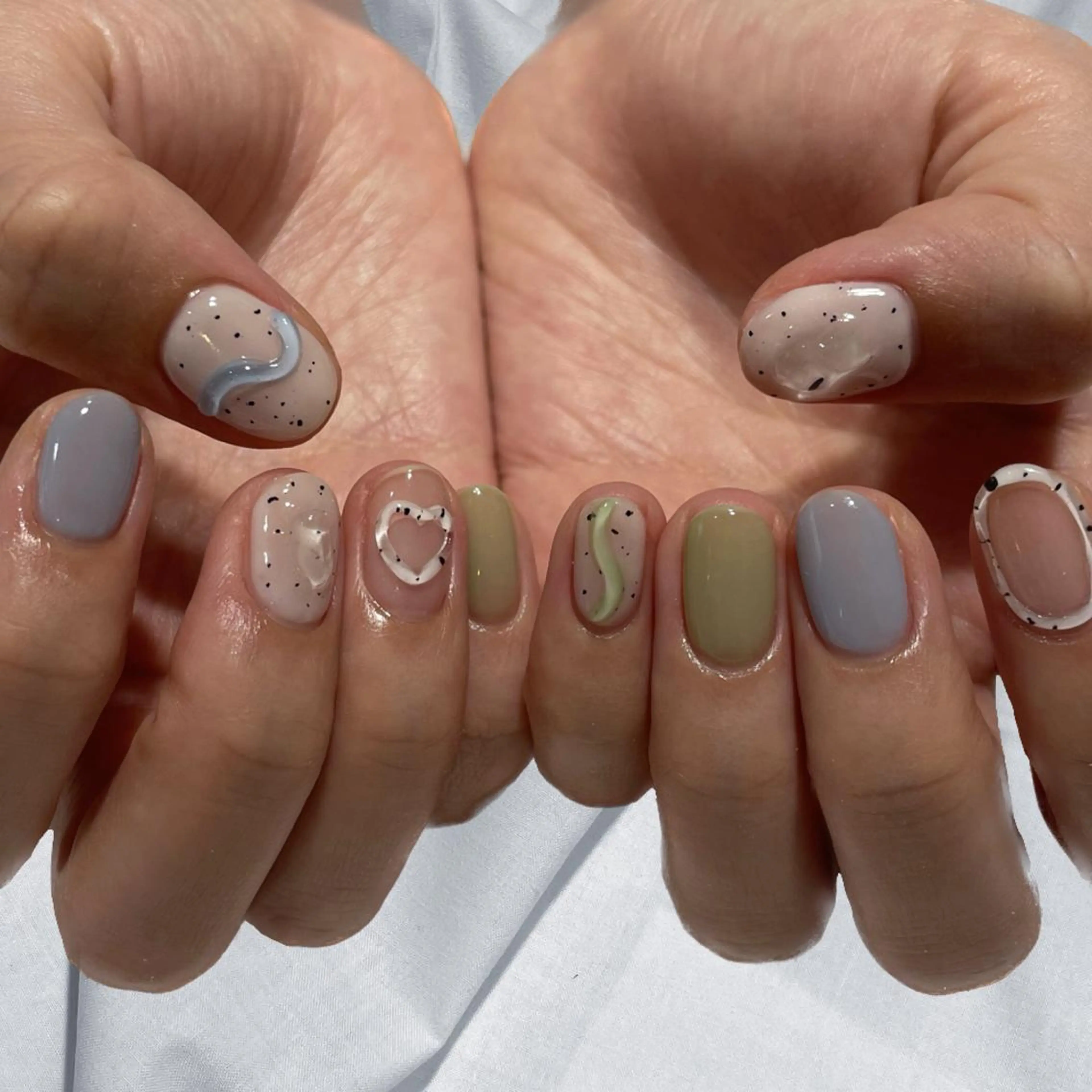 ネイル ハンドネイル nozomi 🌙のネイルデザイン