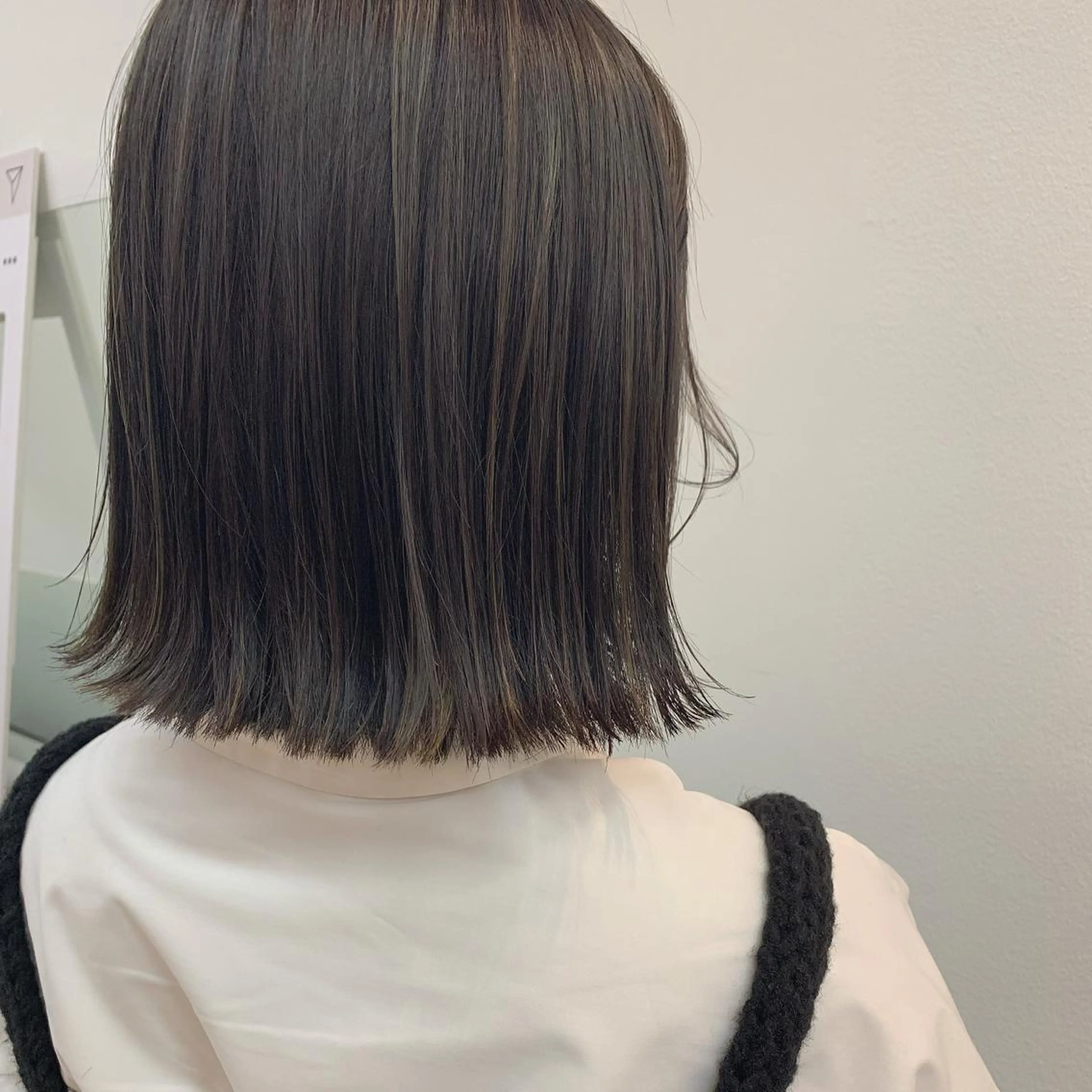 ショート カラー 切りっぱなしボブ ハイライトカラー ボブ ハイライト カット ヘアカラー トリートメント 萌花　moeka /韓国/レイヤーのヘアスタイル