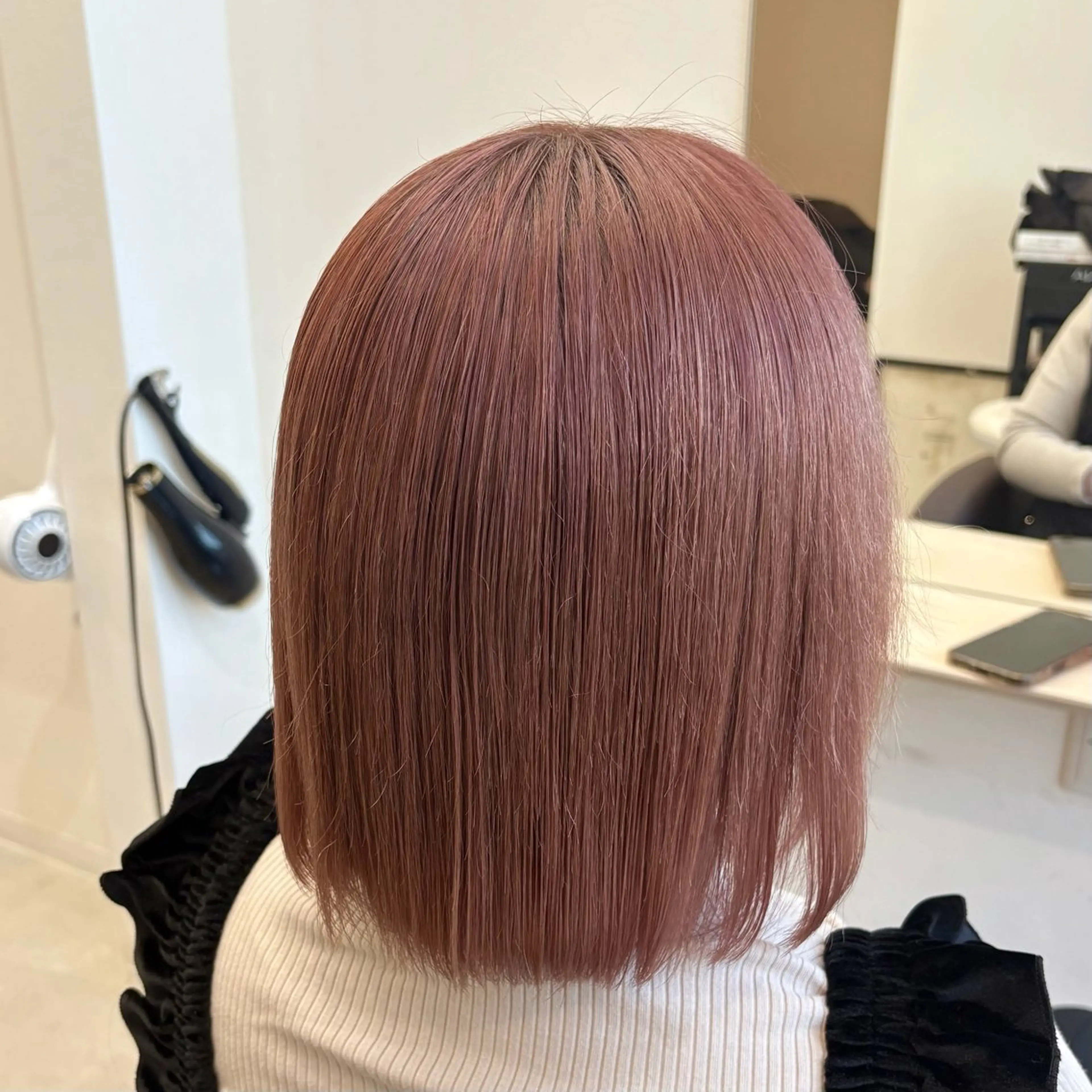 ショート カラー ブラウンカラー ピンクカラー ピンクブラウン 久保 日菜奏のヘアスタイル