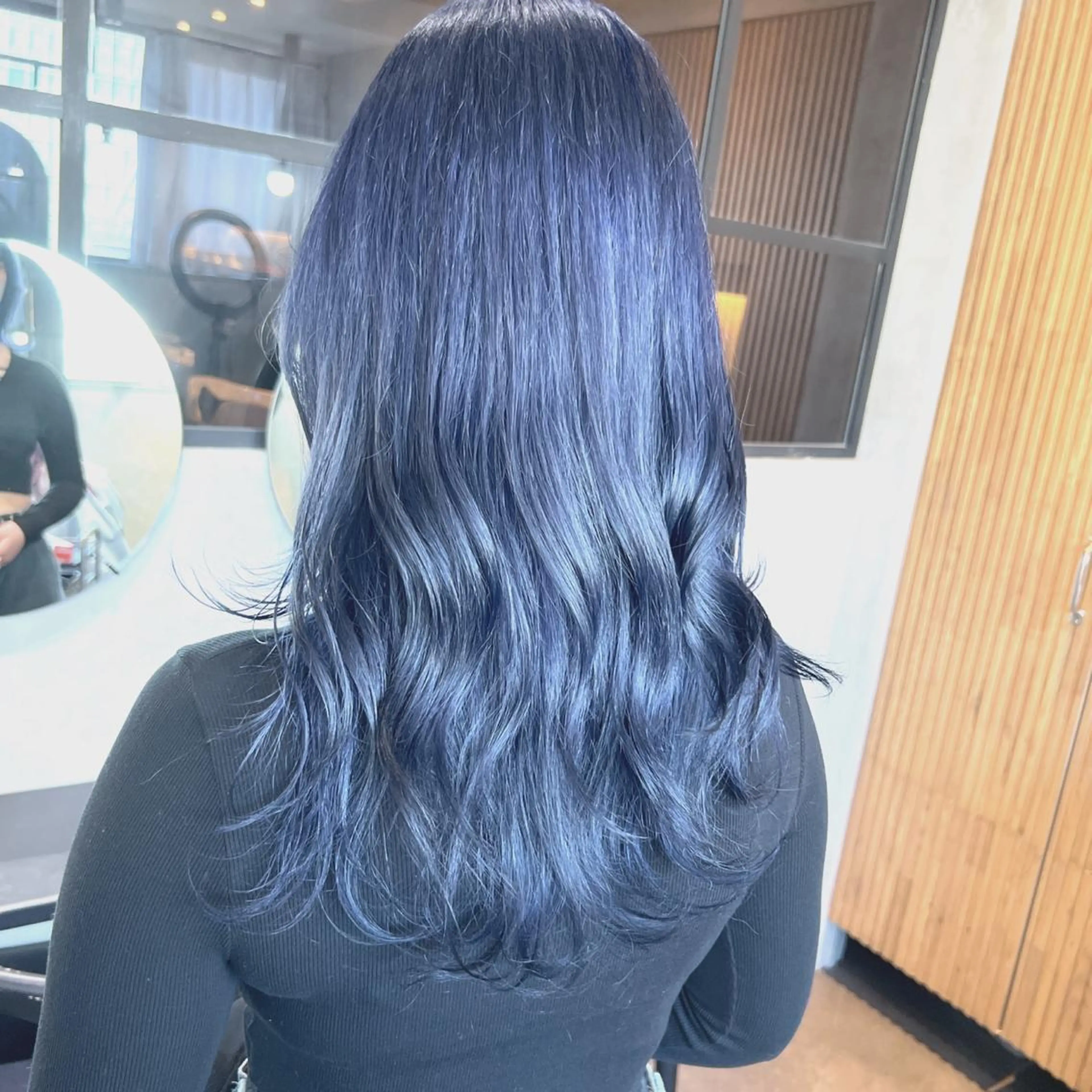 ロング カラー ブリーチ ブルーカラー ケアブリーチ ヘアカラー トリートメント ブリーチなしカラー✨ ダブルカラー✨ワタベのヘアスタイル