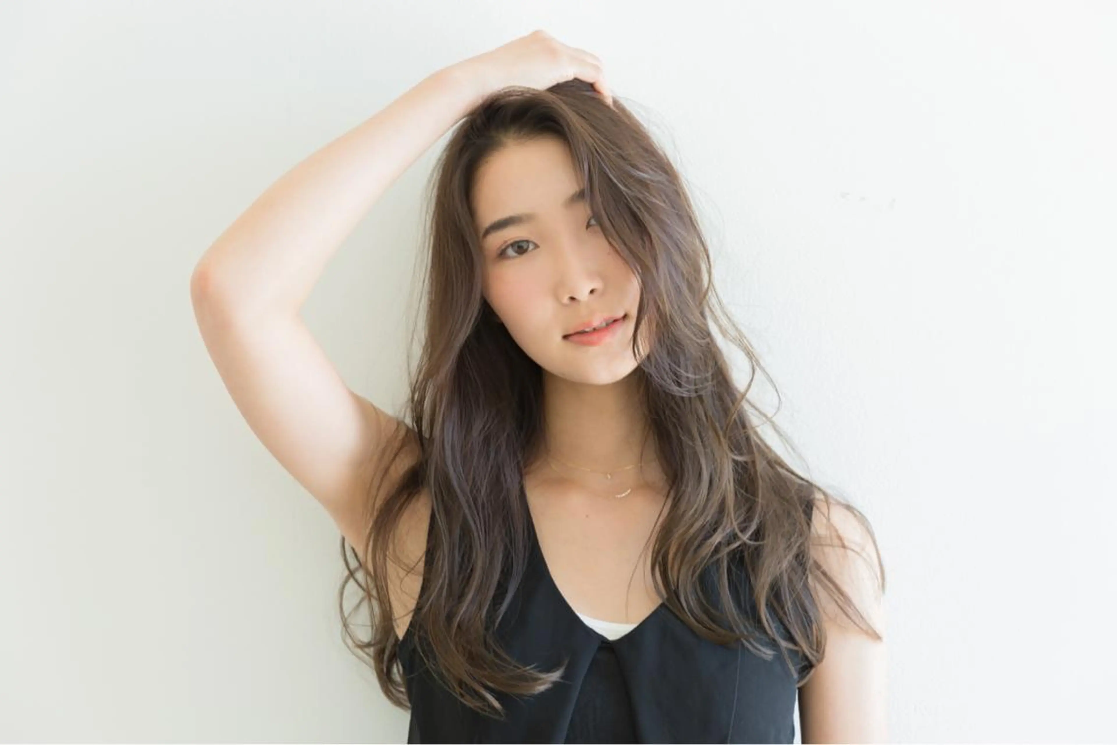 ロング カラー ツジガキ ユウスケのヘアスタイル