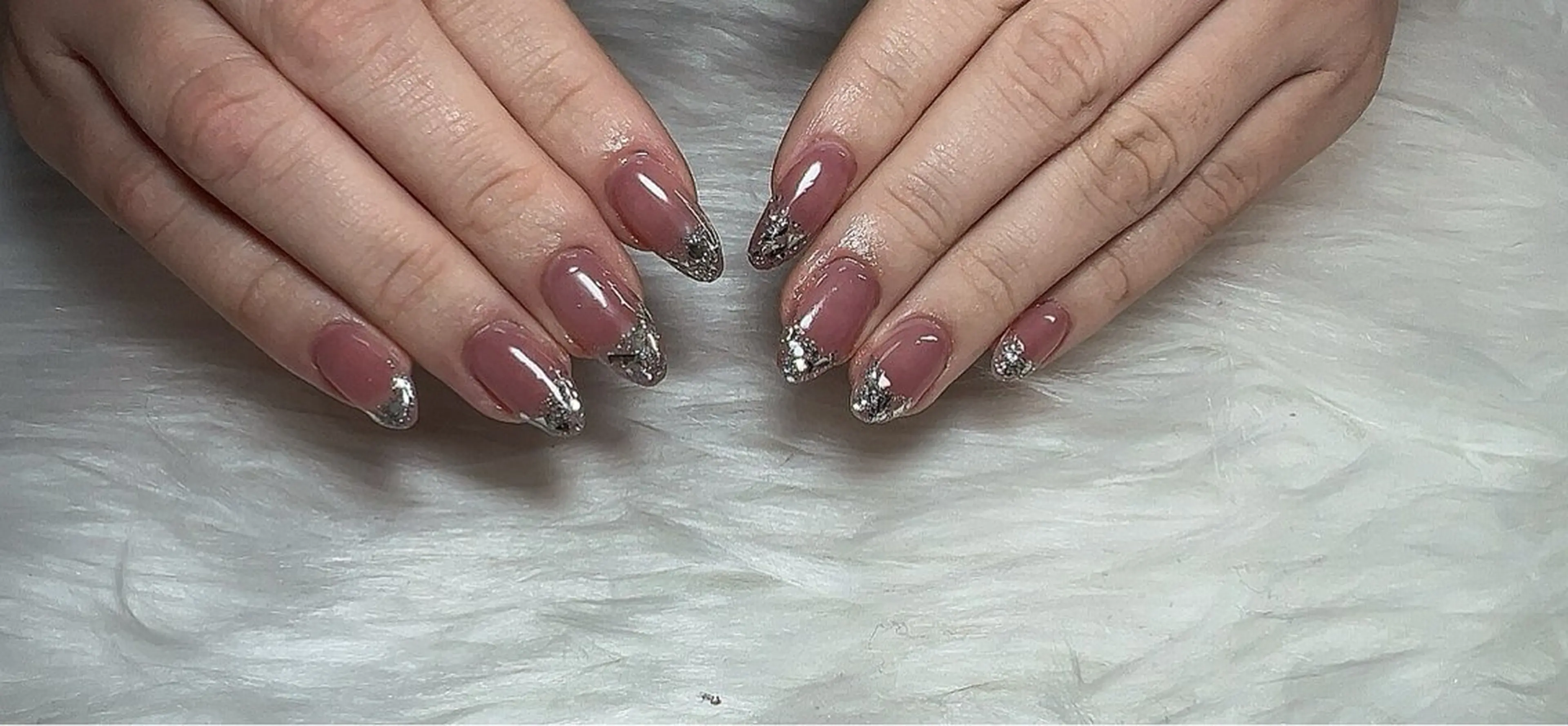 ネイル フレンチネイル ガラスフレンチ Ruana Nailのネイルデザイン