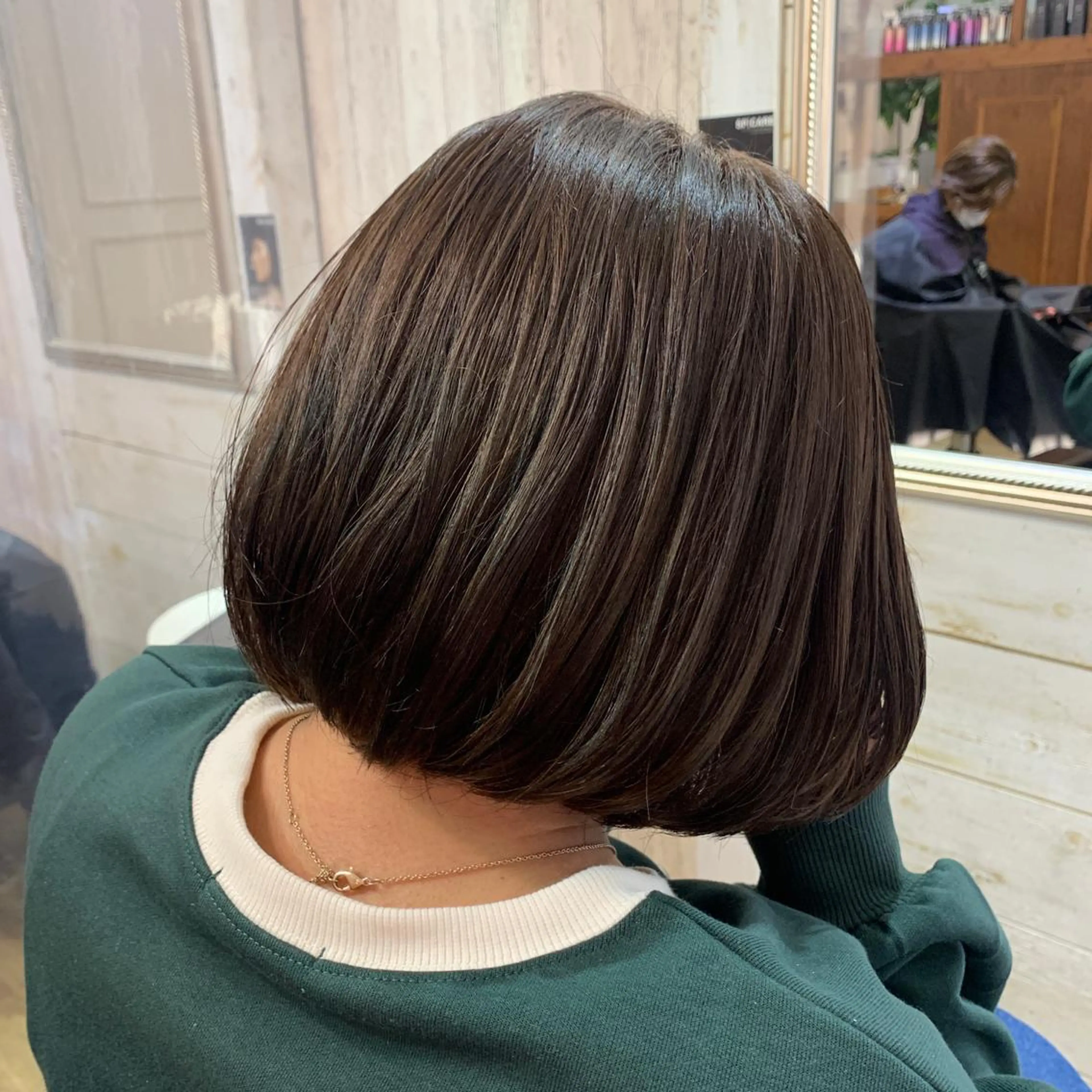 ショート カラー ボブ カット ヘアカラー トリートメント regalo Acari🍎のヘアスタイル