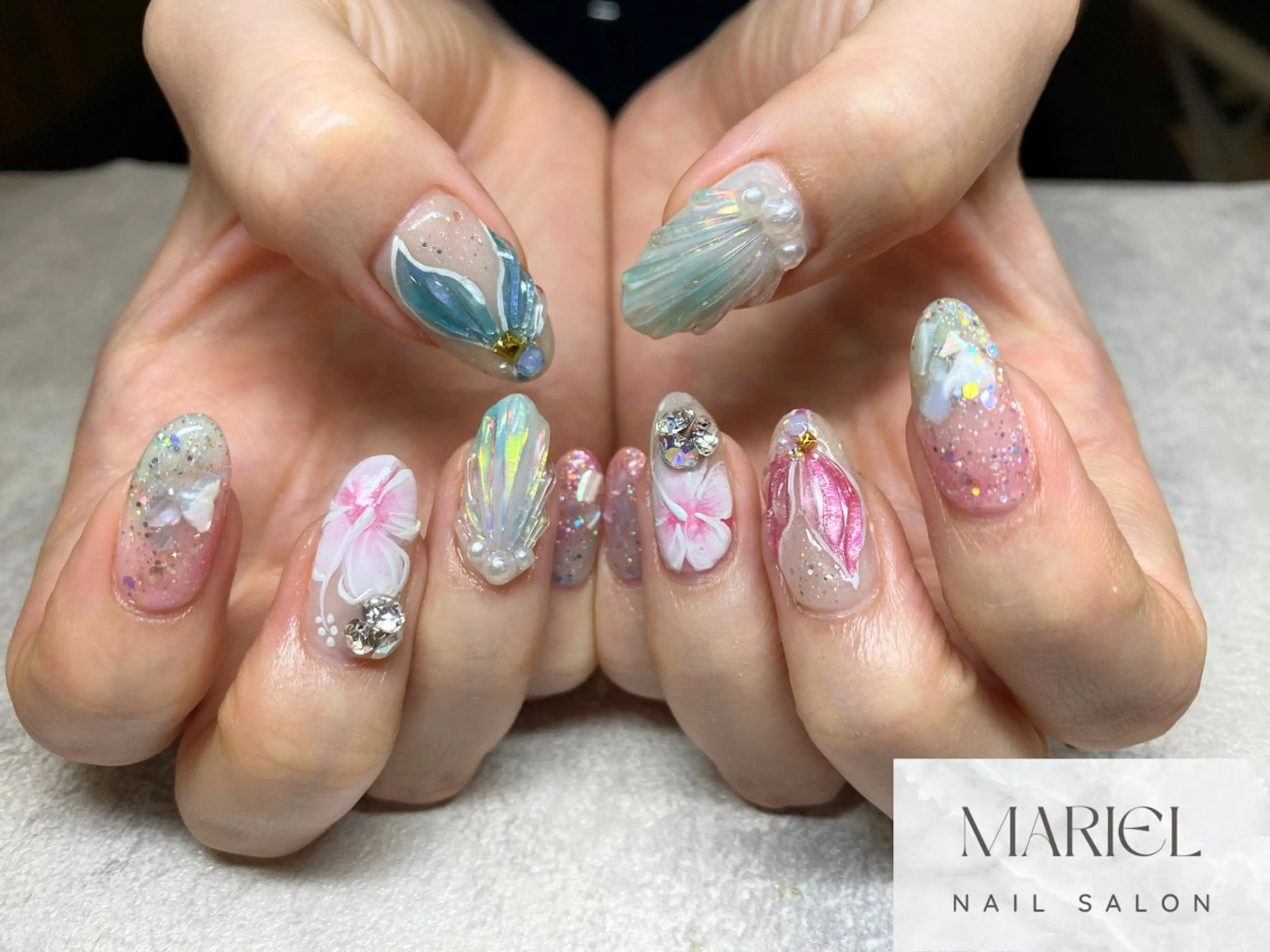 ネイル クリアネイル ハンドネイル ネイルサロンMARIEL所属・nailist marieのネイルデザイン