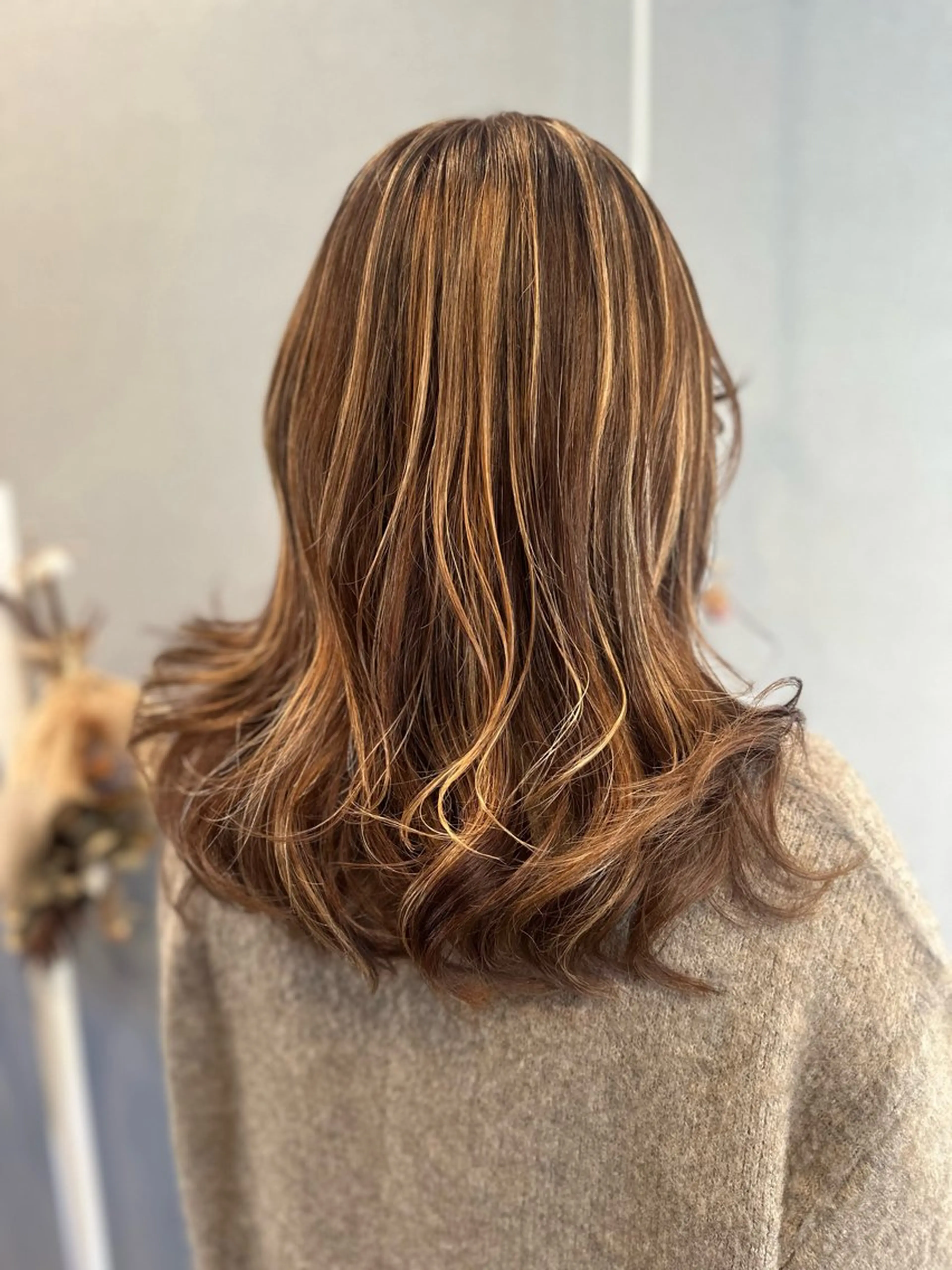 セミロング カラー カット ヘアカラー K Harukaのヘアスタイル