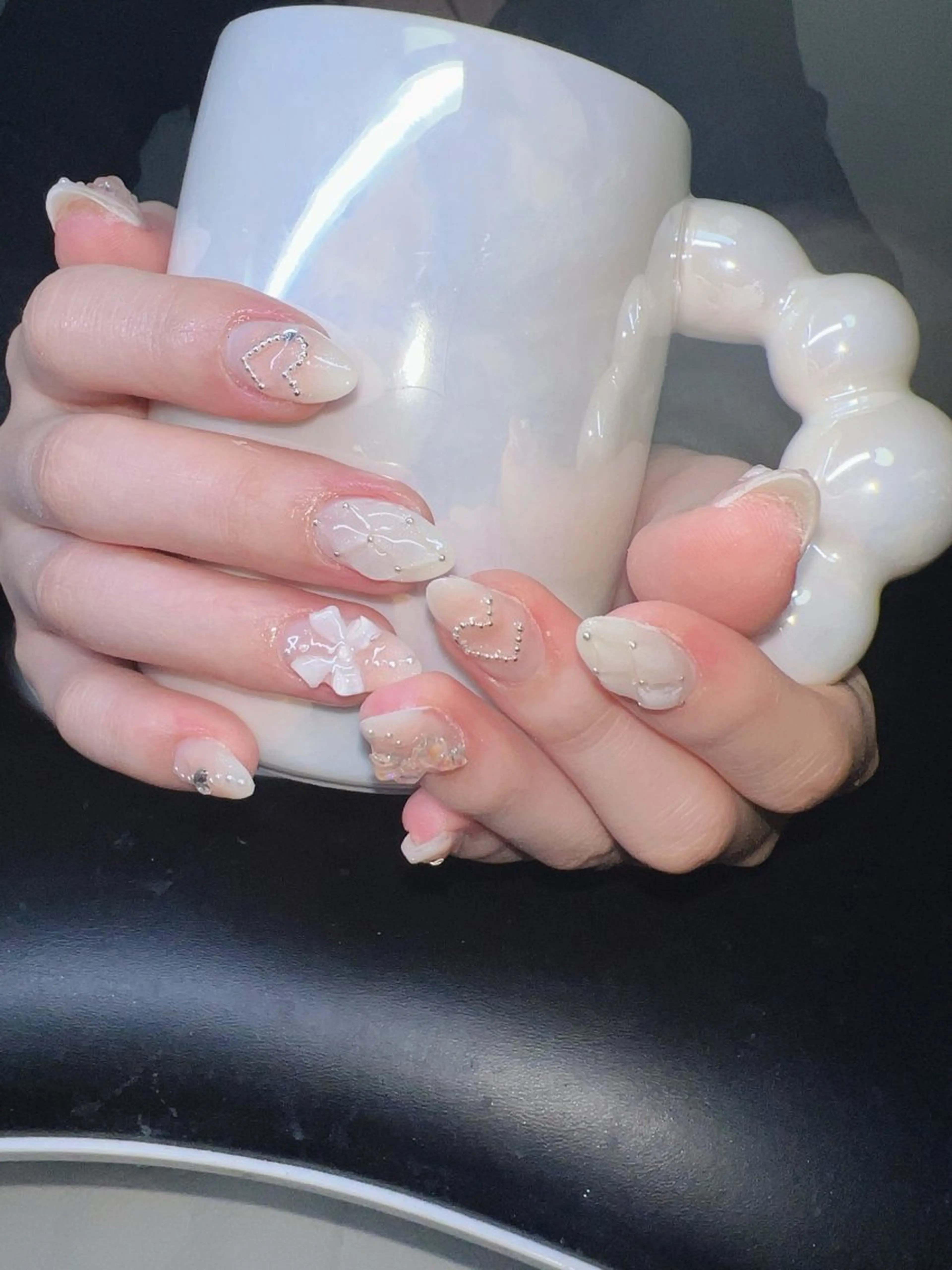 ネイル ハンドネイル Lee Nailsのネイルデザイン