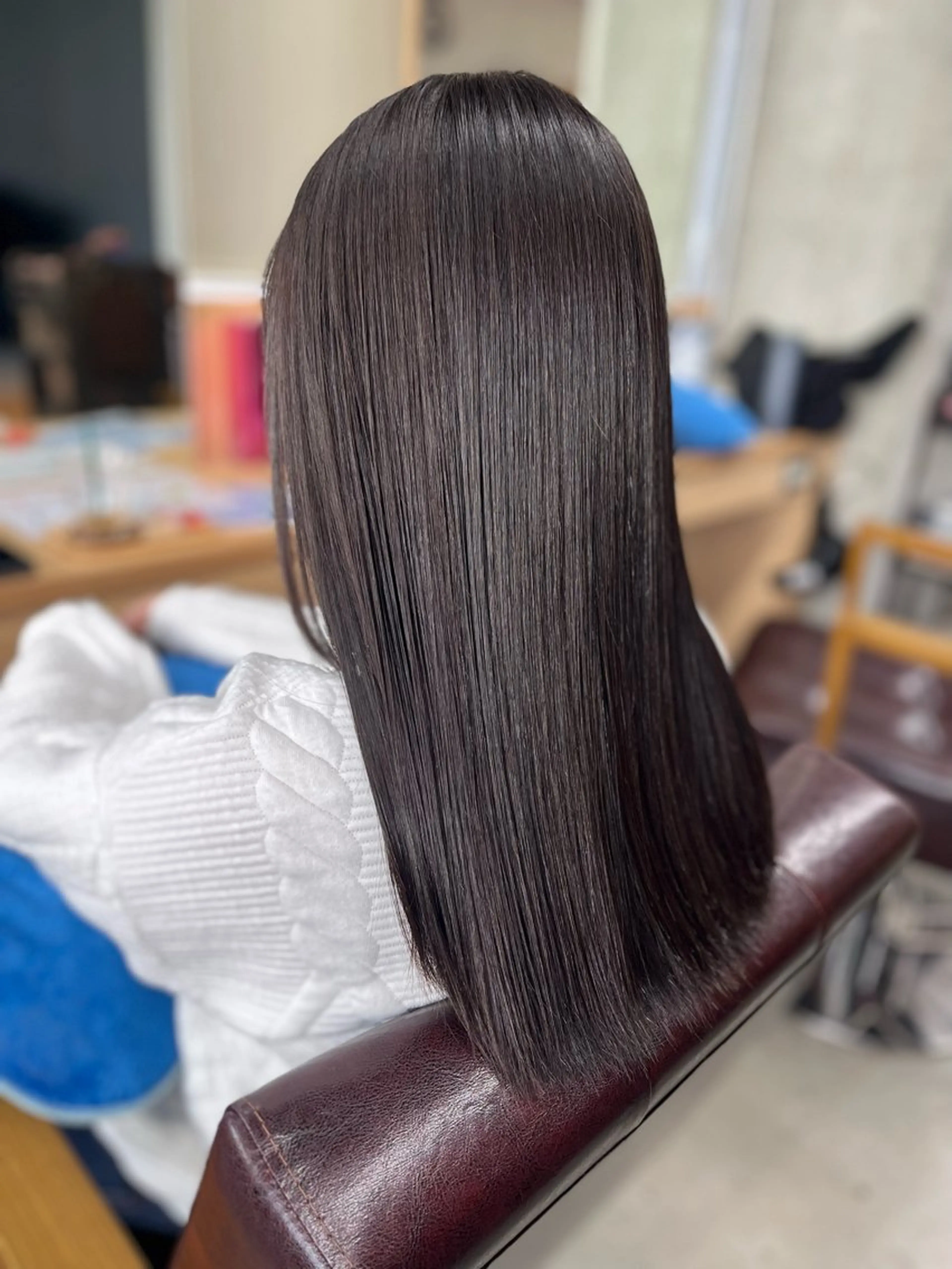 セミロング 髪質改善 縮毛矯正 ヘアカラー トリートメント 髪質改善/艶髪🫧 シズク🦥🌿のヘアスタイル